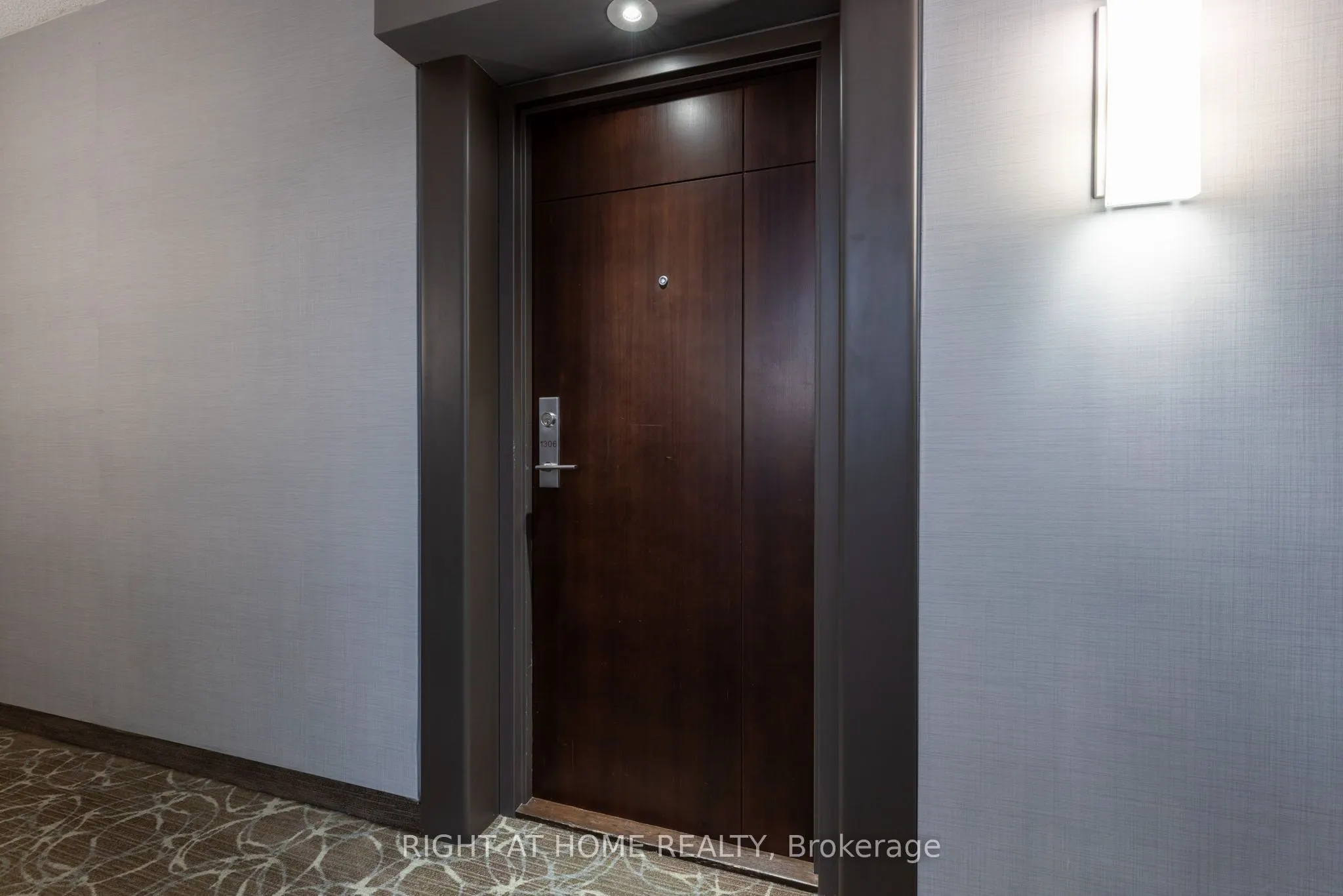 2267 Lake Shore Boulevard W, #1306