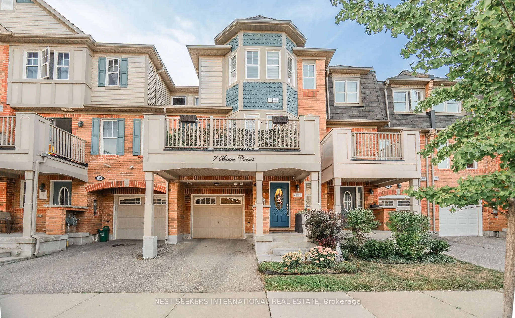 7 Suitor Court