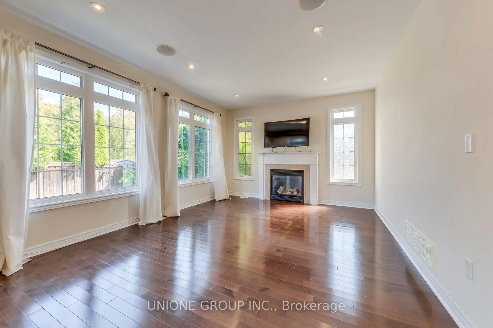 3231 Skipton Lane