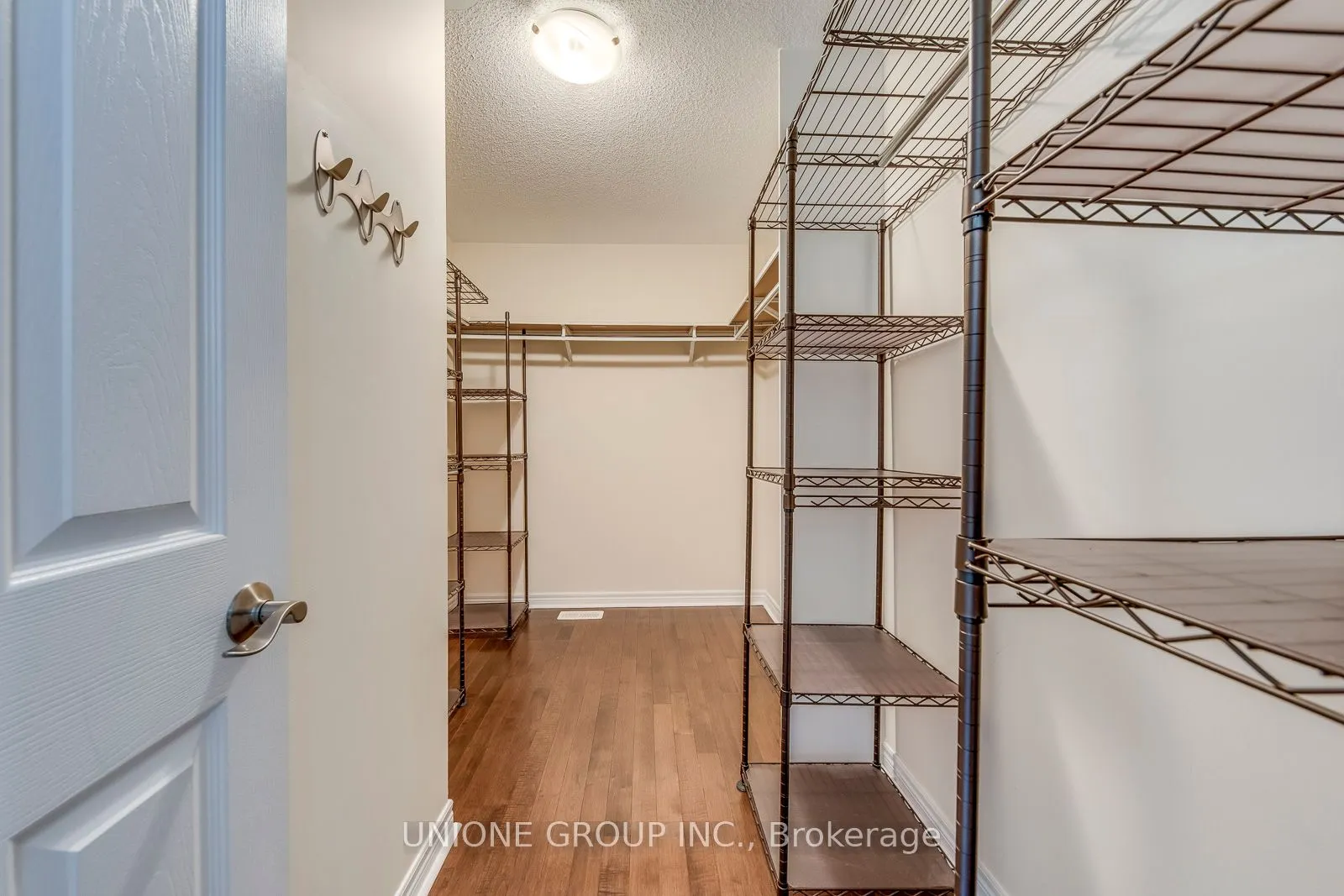 3231 Skipton Lane