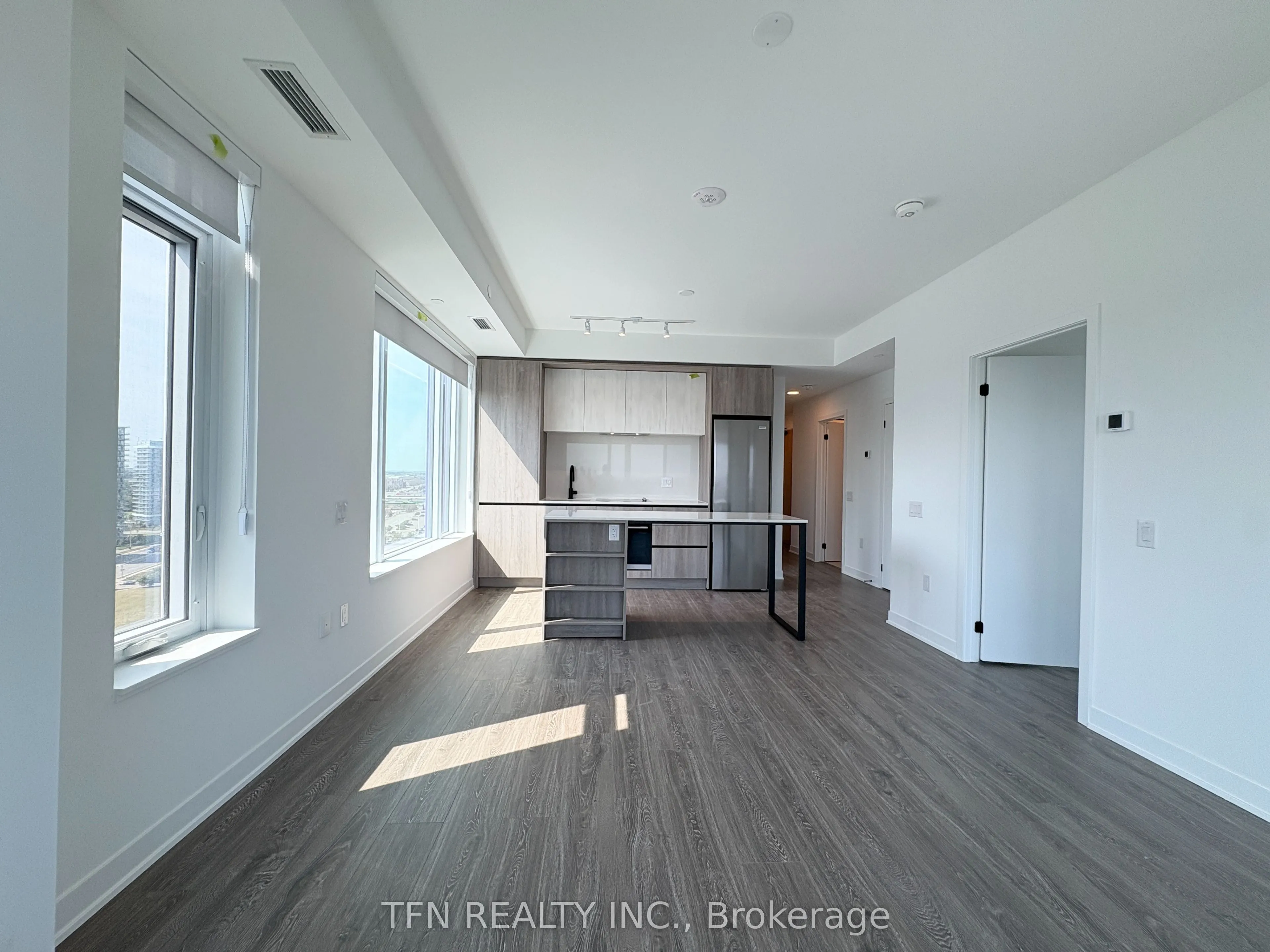 2495 Eglinton Avenue W, #1703