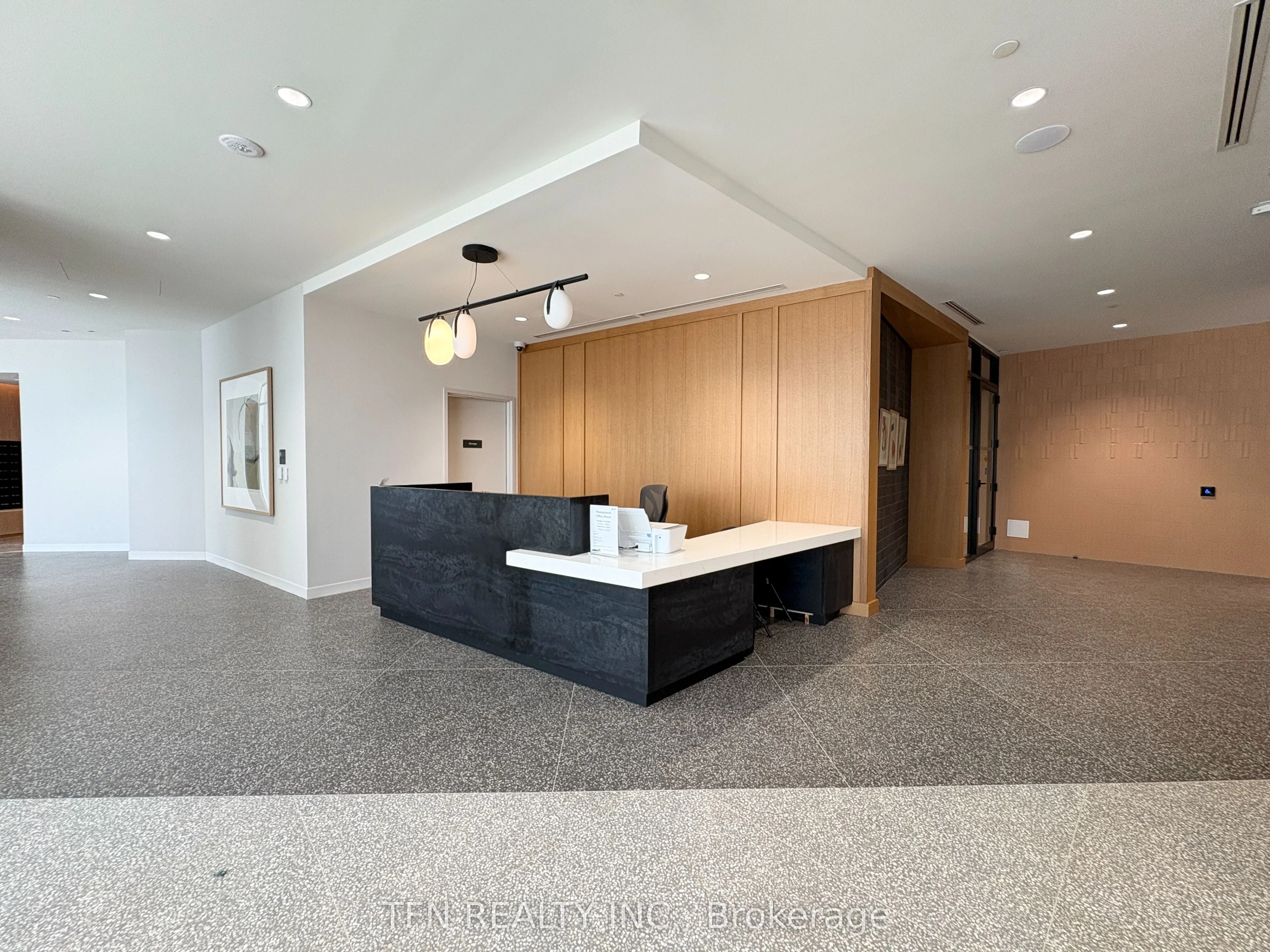 2495 Eglinton Avenue W, #1703