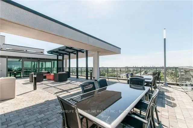 80 Esther Lorrie Drive, #811