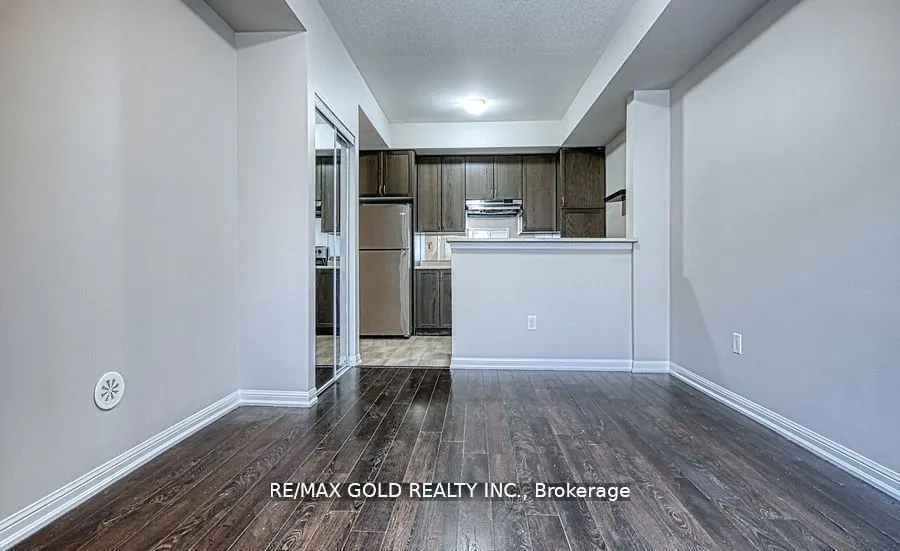 250 Sunny Meadow Boulevard, #118