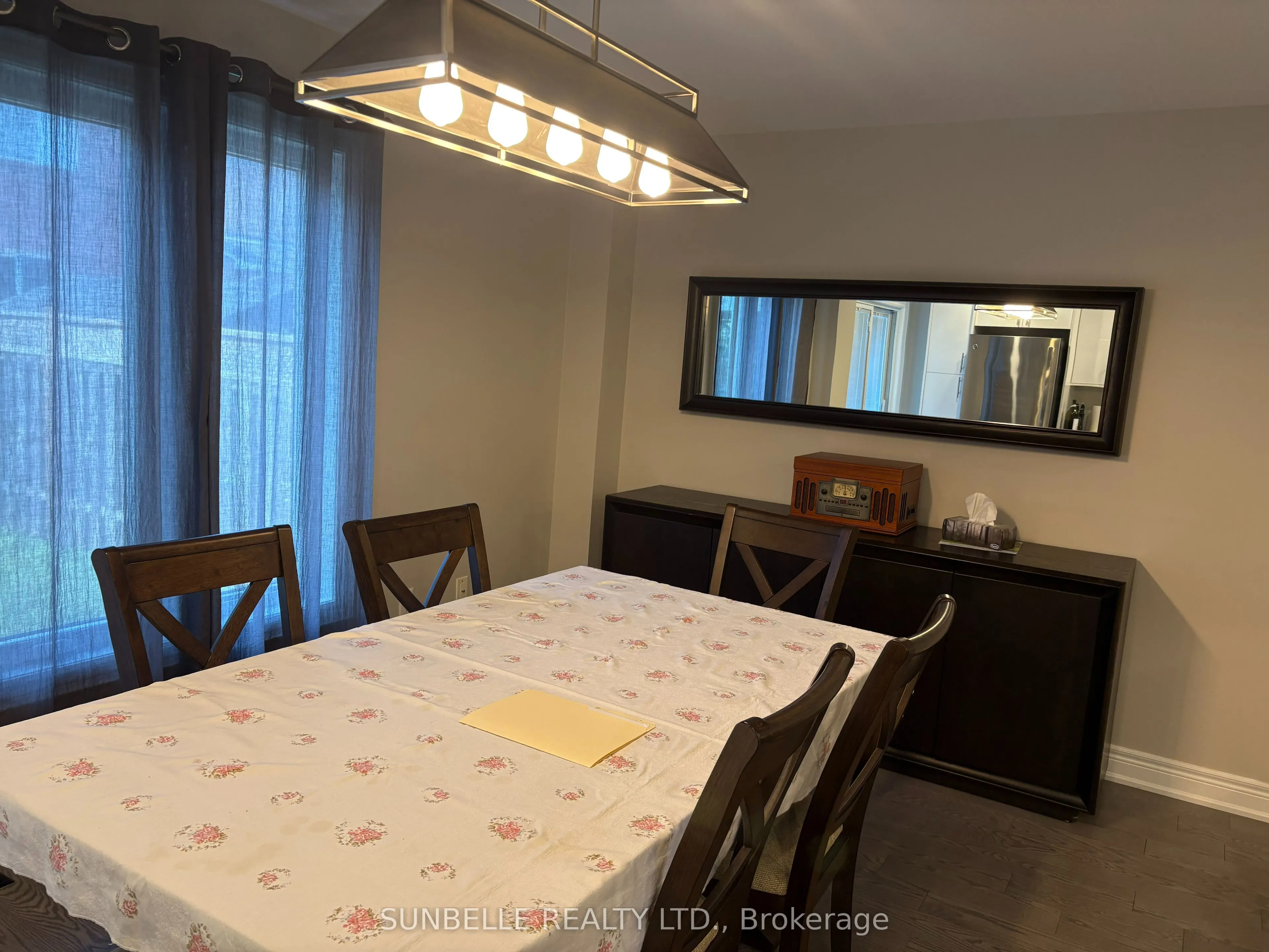12 Stella Crescent