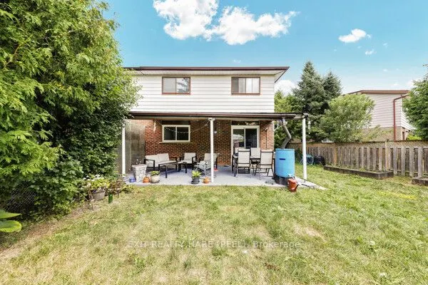 16 Lynwood Court