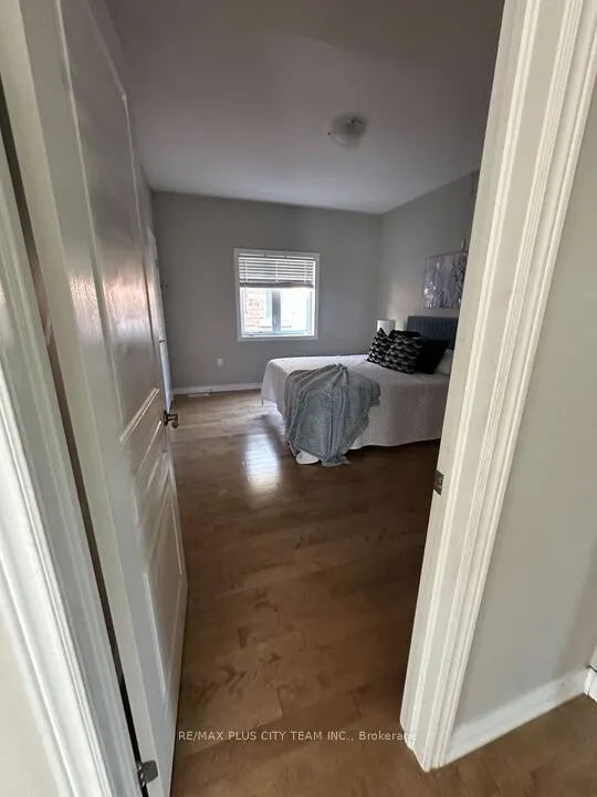 38 George Robinson Drive