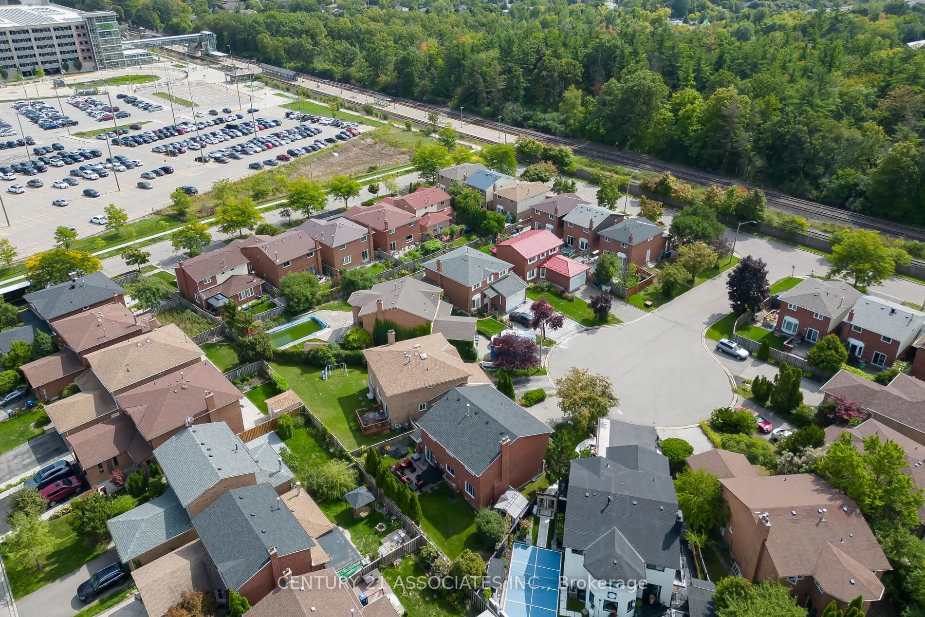1324 Quinpool Court