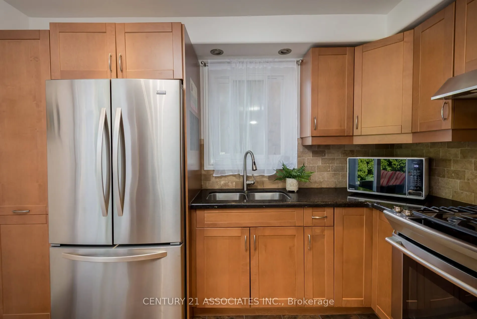 1324 Quinpool Court