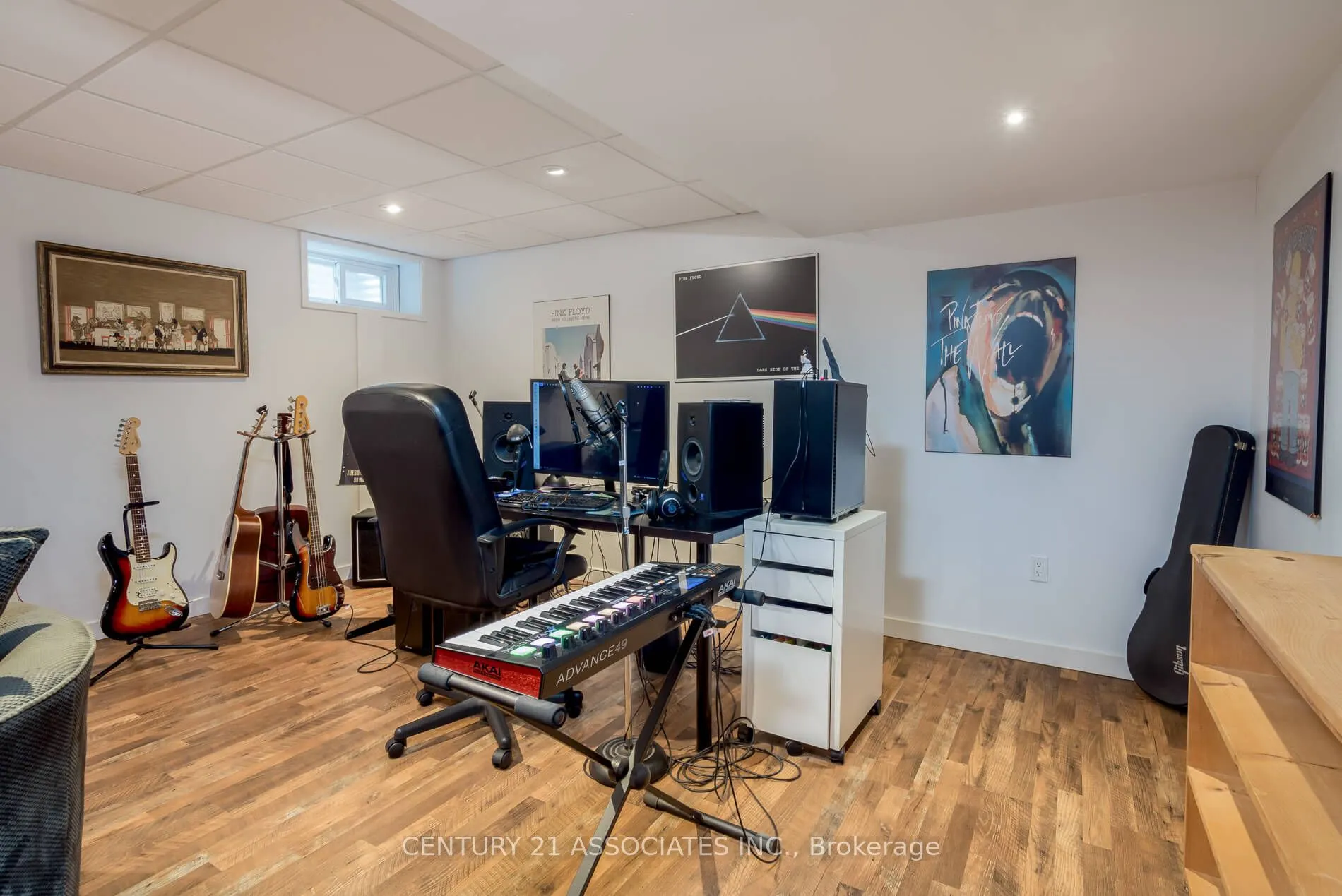 1324 Quinpool Court