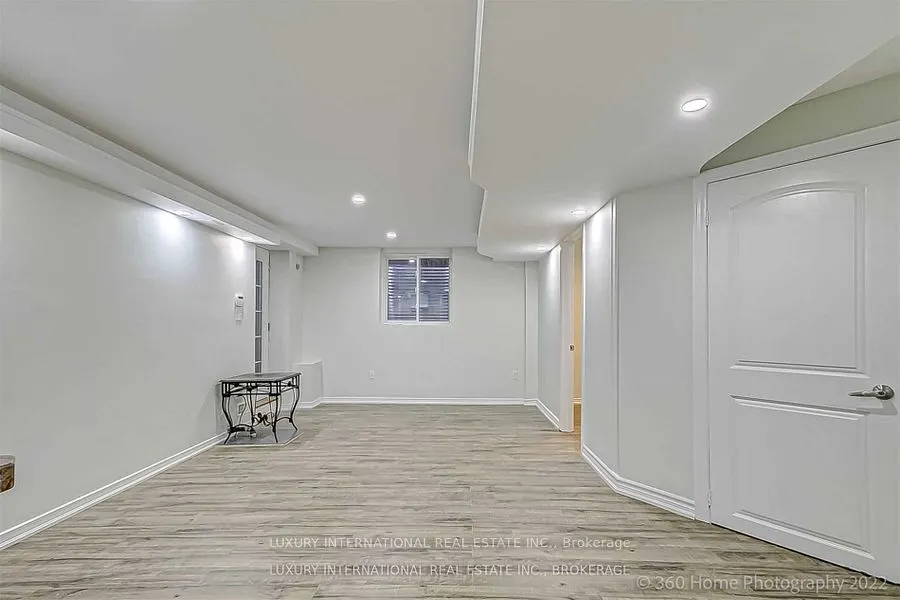 85 Summer Valley Drive