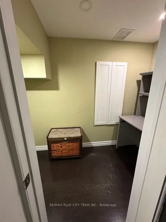 38 George Robinson Drive, #Basement
