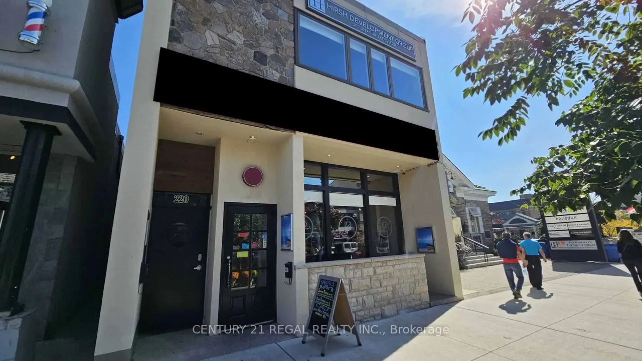 218 Lakeshore Road E