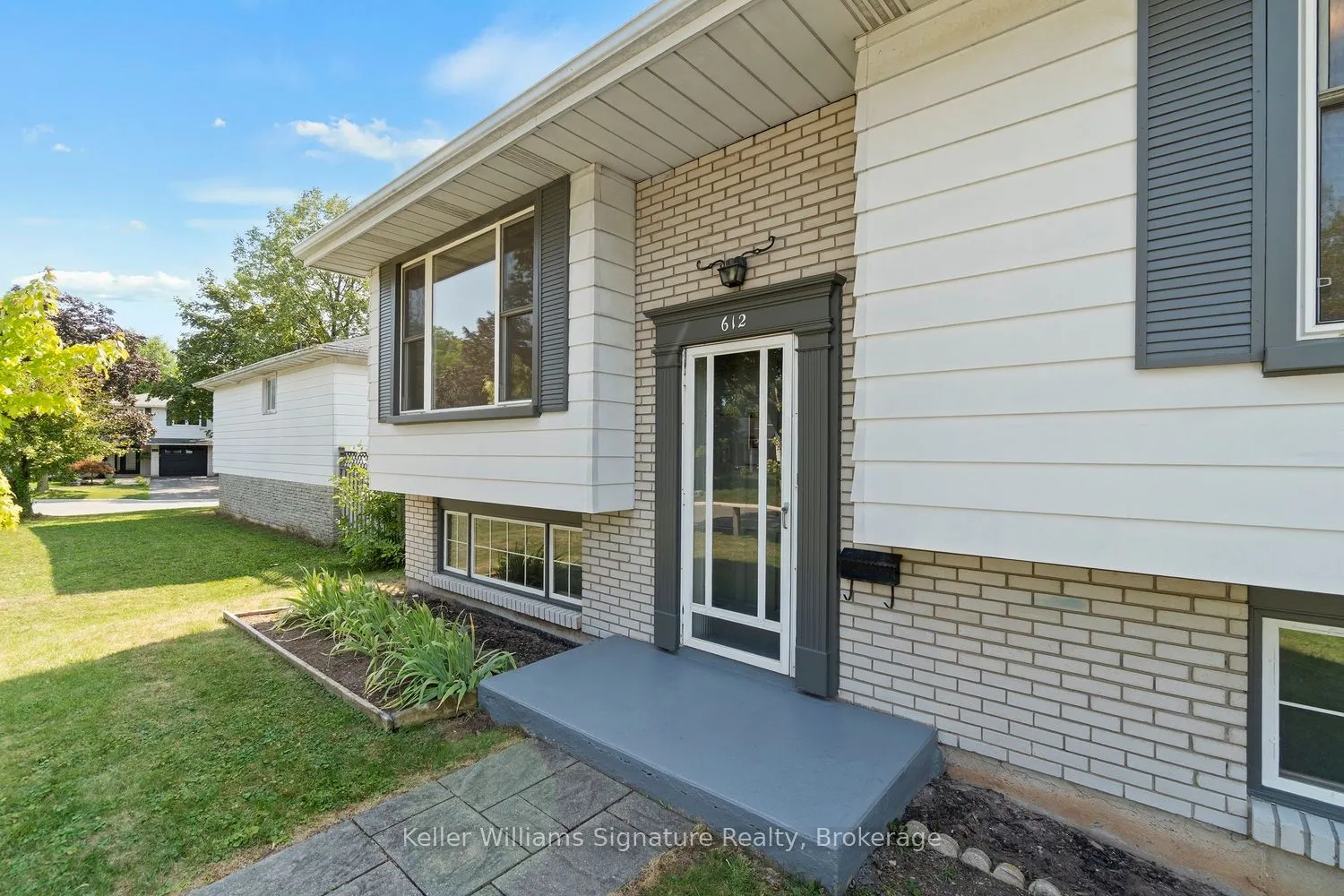 612 Jennifer Crescent