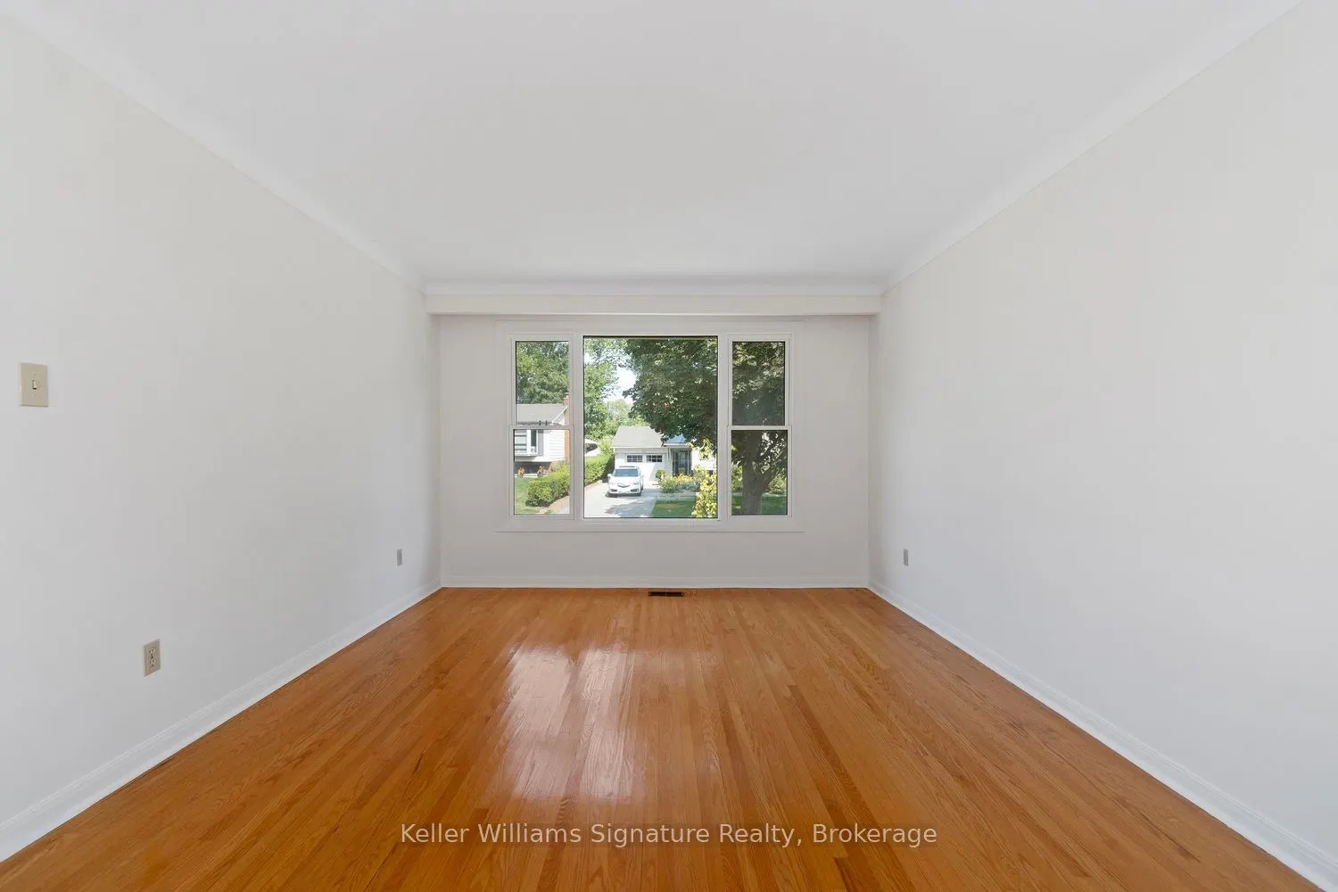 612 Jennifer Crescent