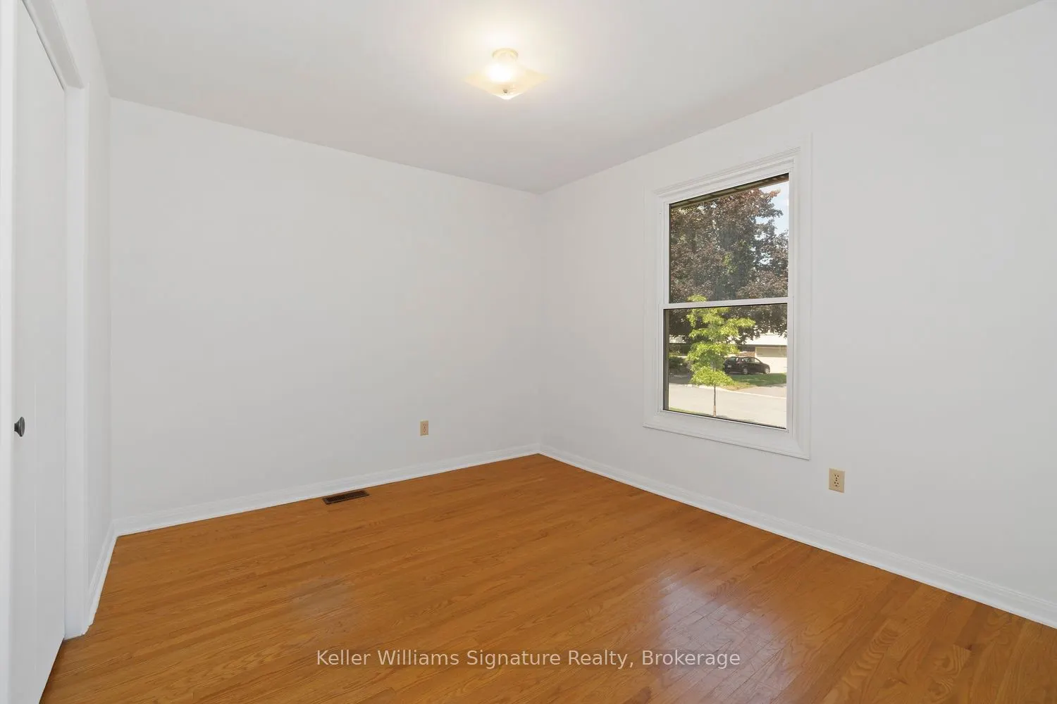 612 Jennifer Crescent