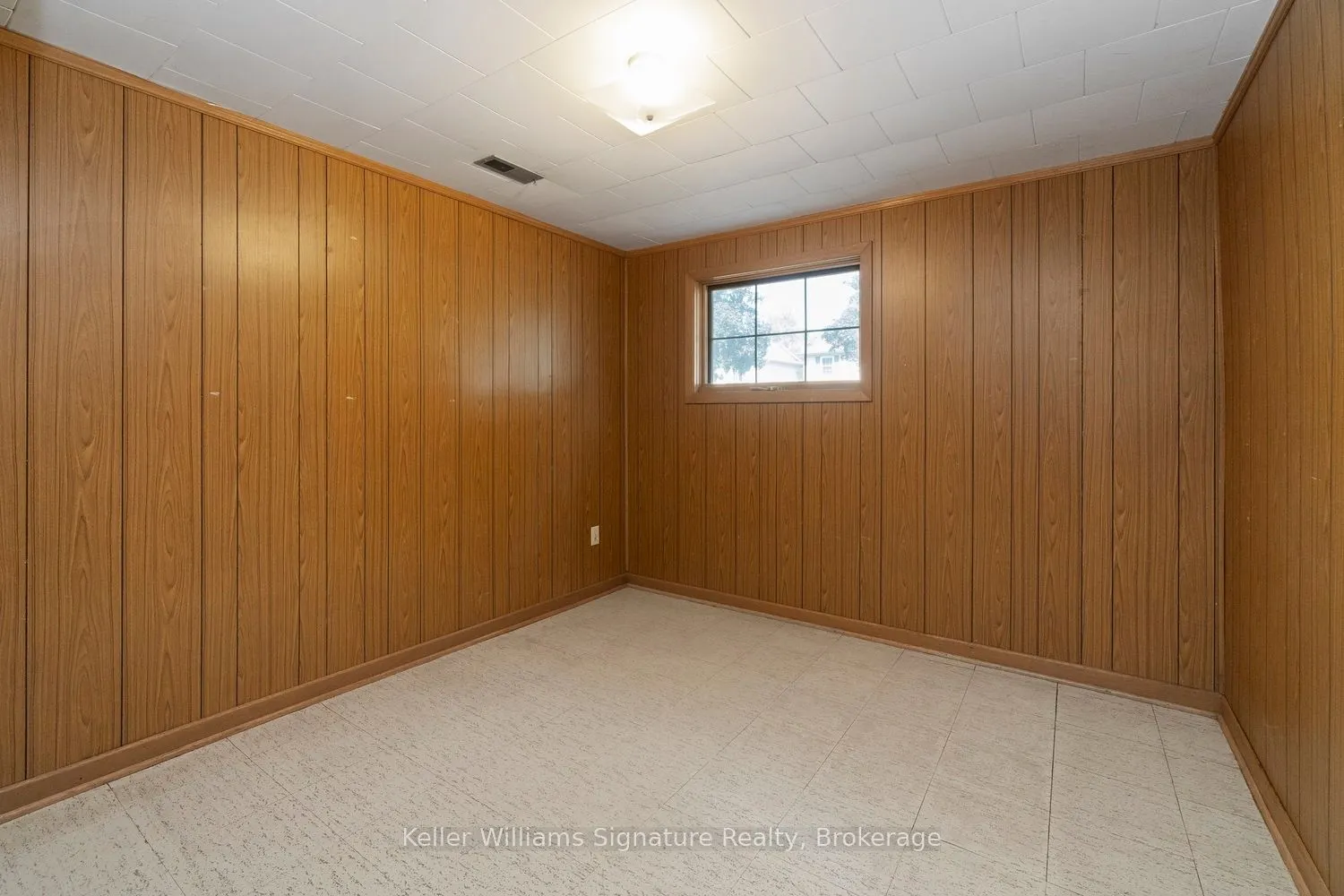612 Jennifer Crescent