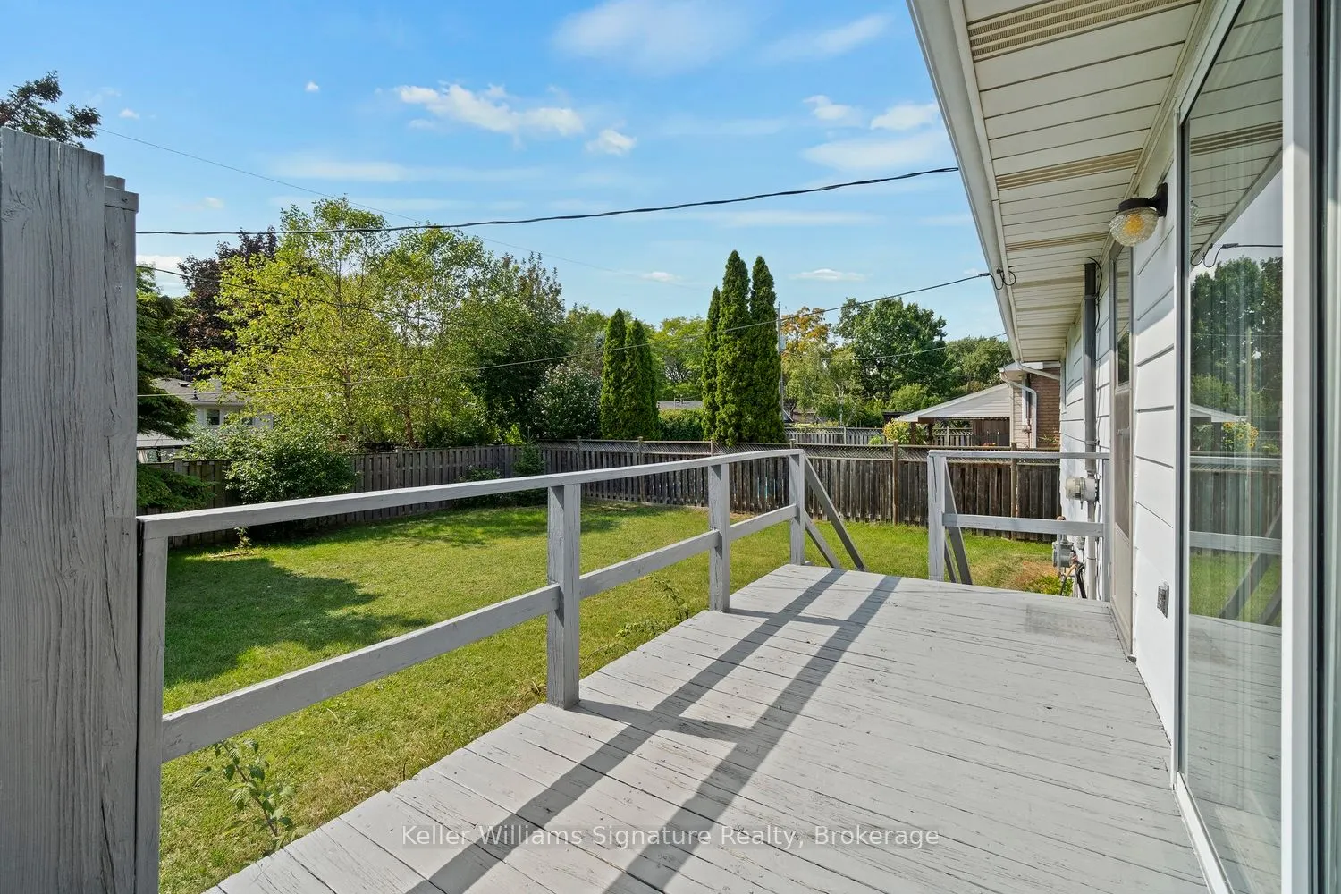 612 Jennifer Crescent