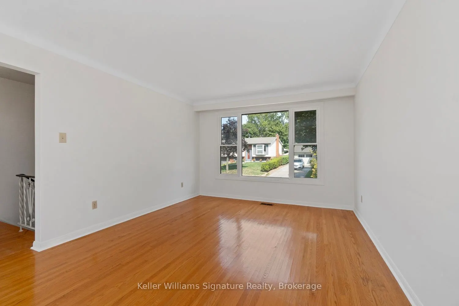 612 Jennifer Crescent