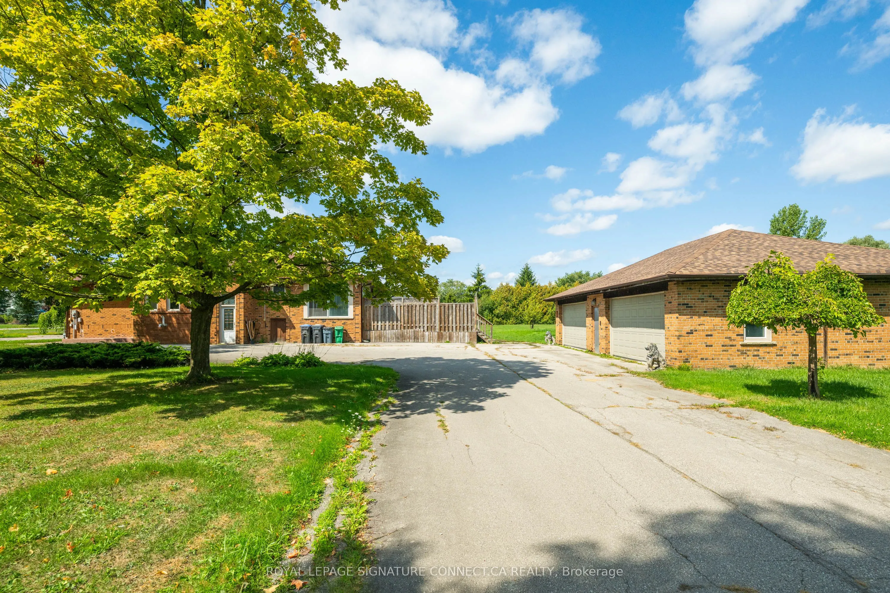 11 Julian Drive