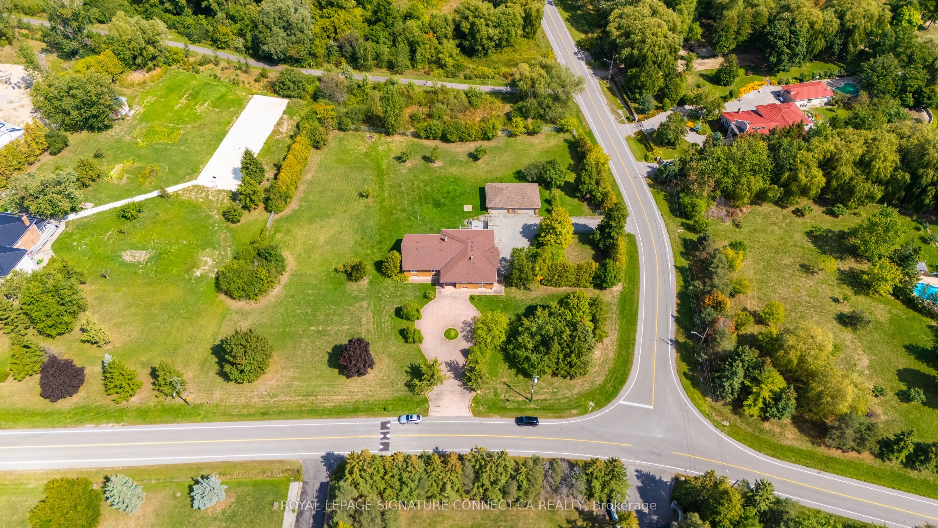 11 Julian Drive