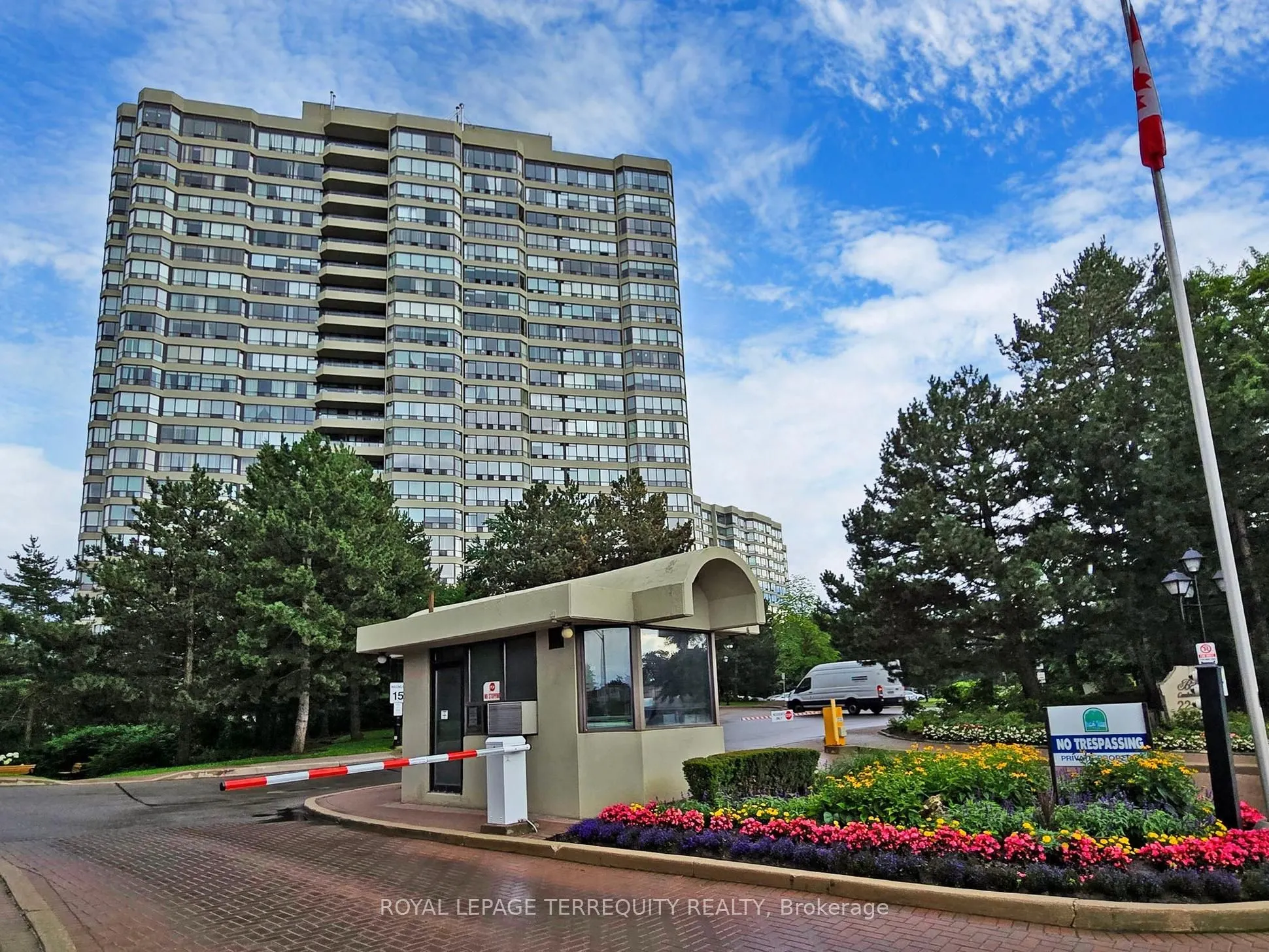 24 Hanover Road, #1709