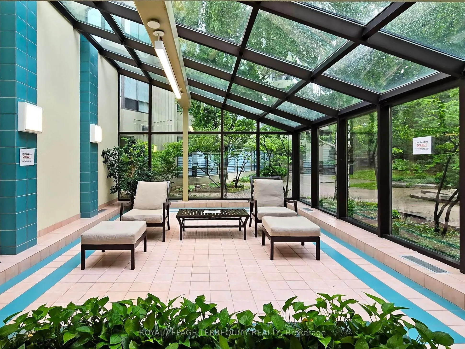 24 Hanover Road, #1709