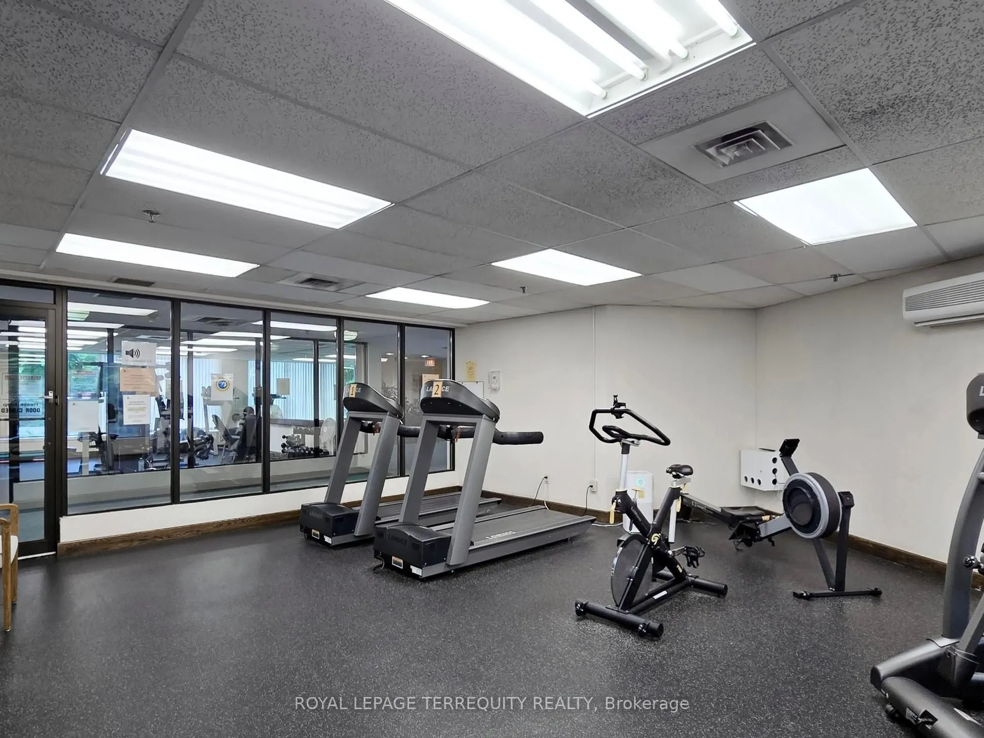24 Hanover Road, #1709