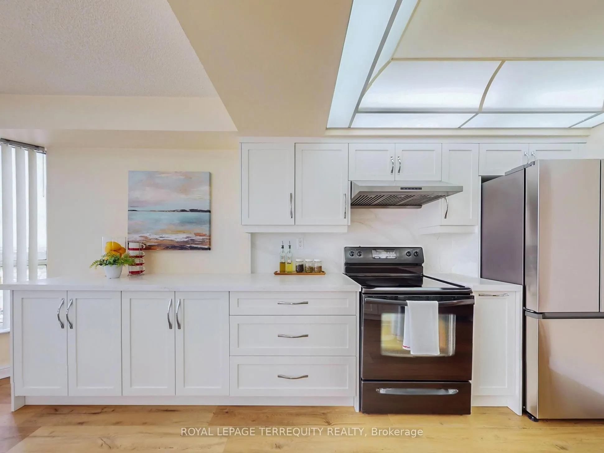 24 Hanover Road, #1709