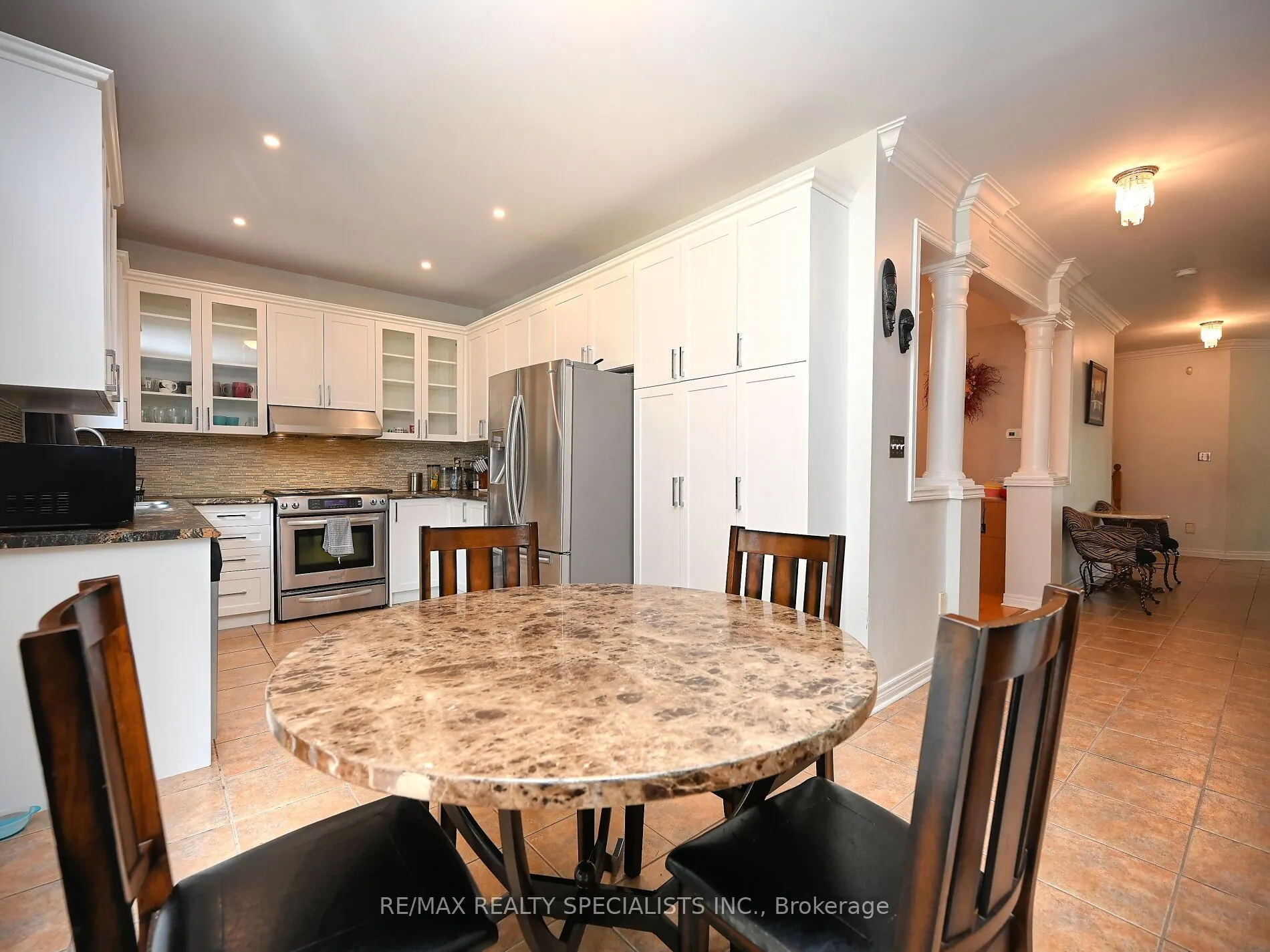 64 Mossgrove Crescent