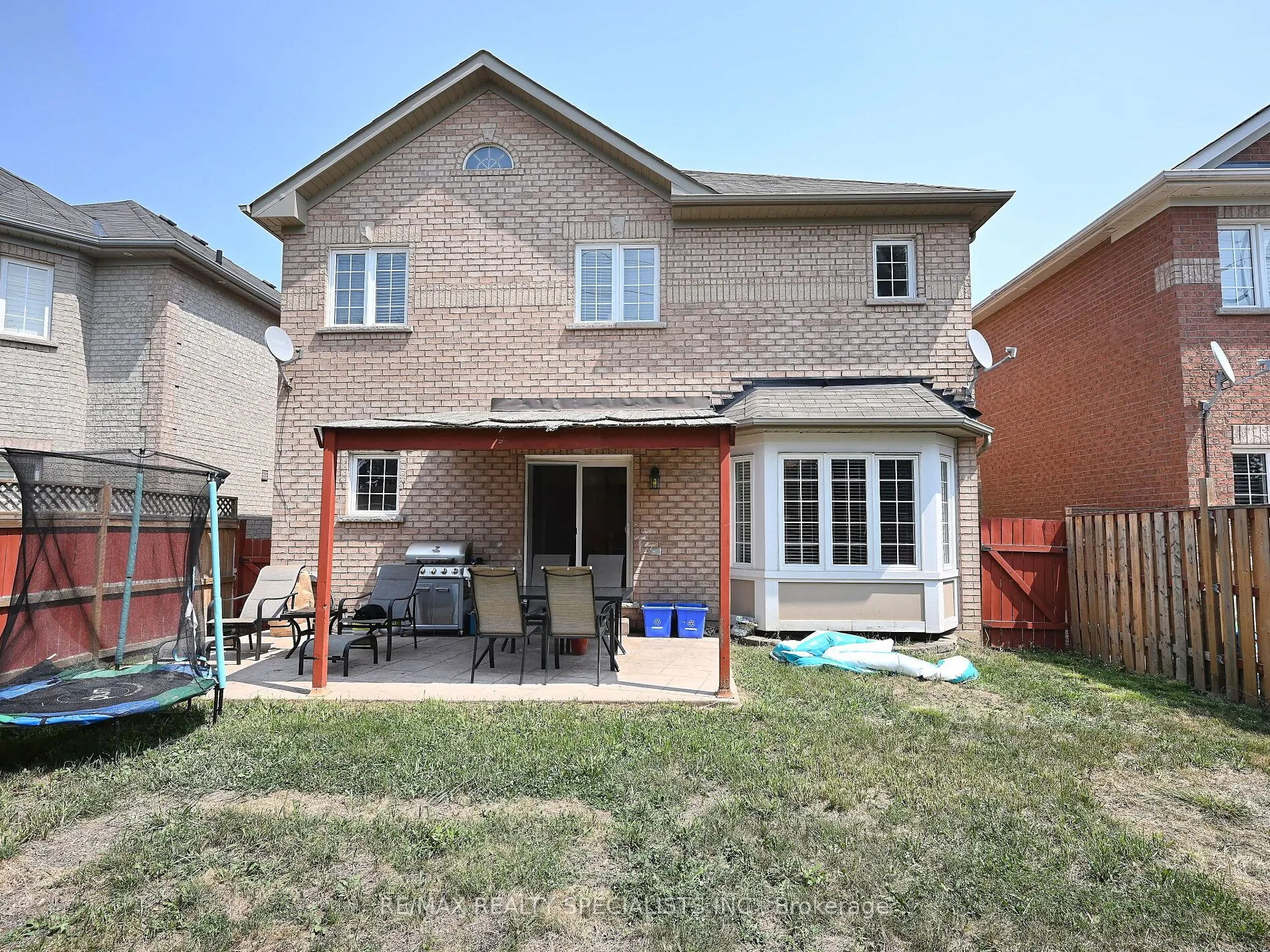 64 Mossgrove Crescent