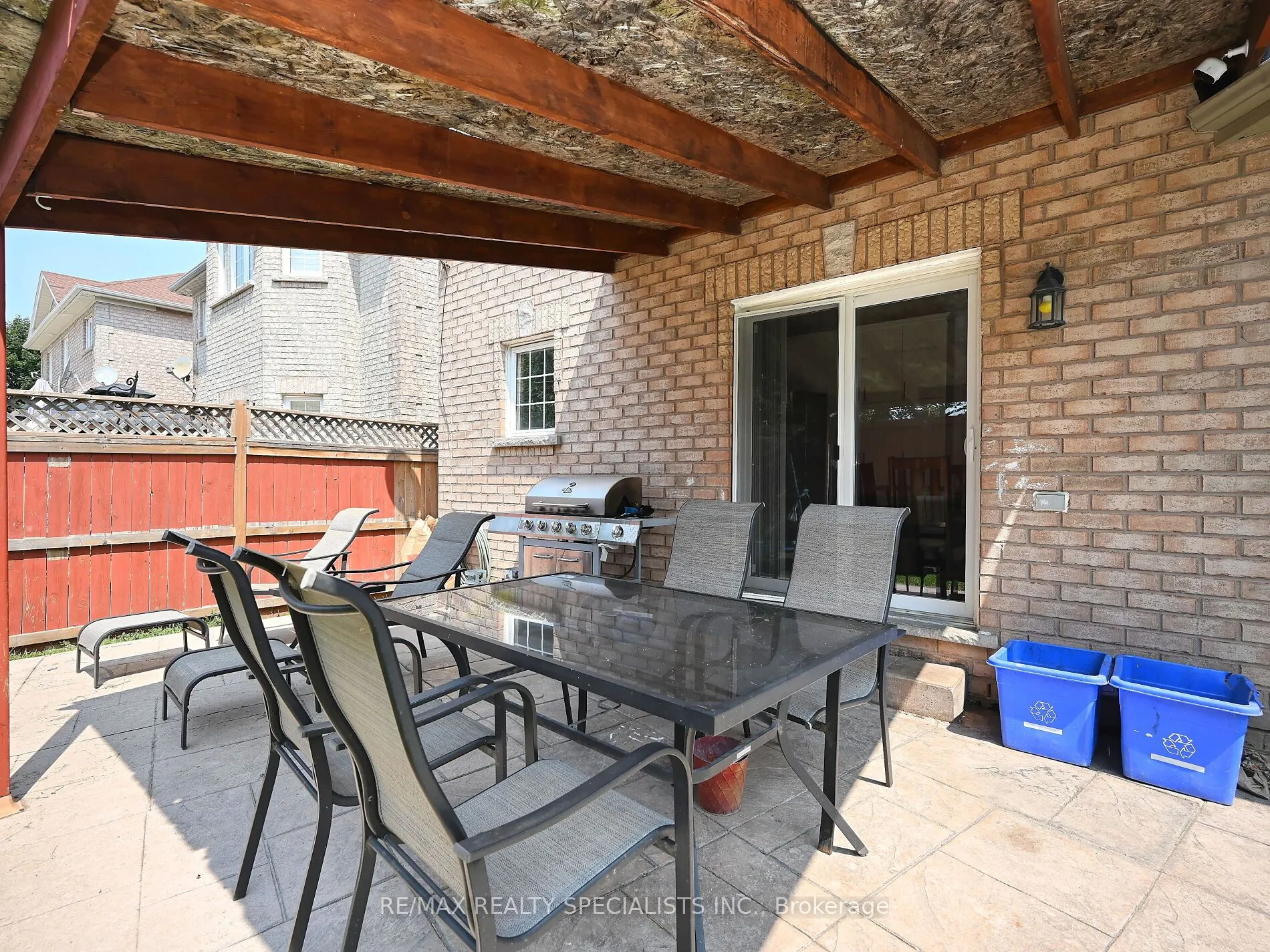 64 Mossgrove Crescent