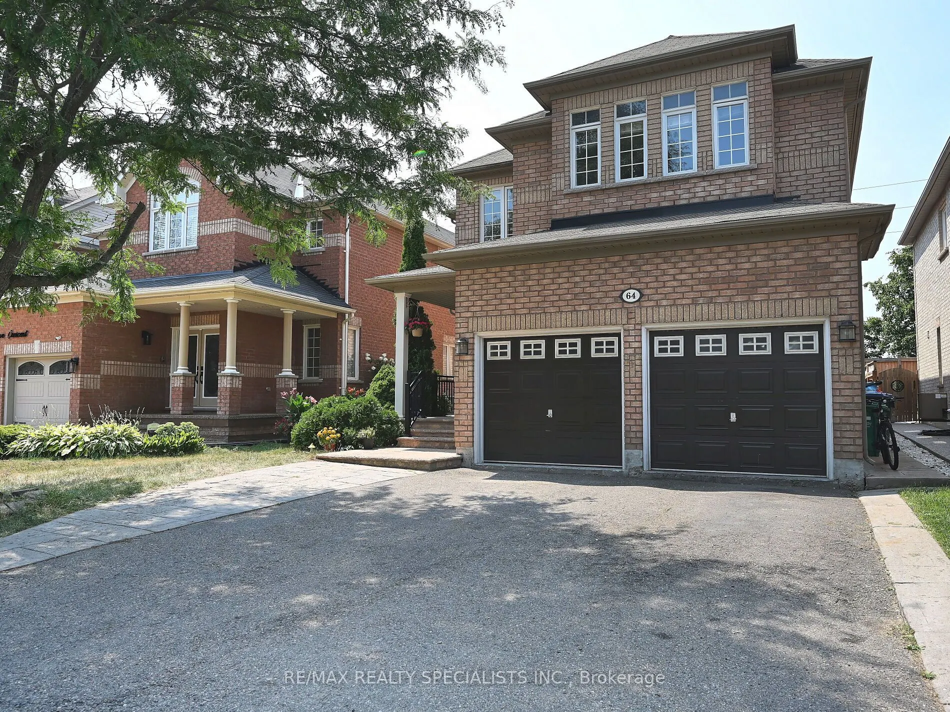 64 Mossgrove Crescent