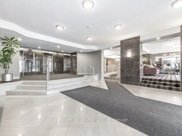 8 Lisa Street, #501
