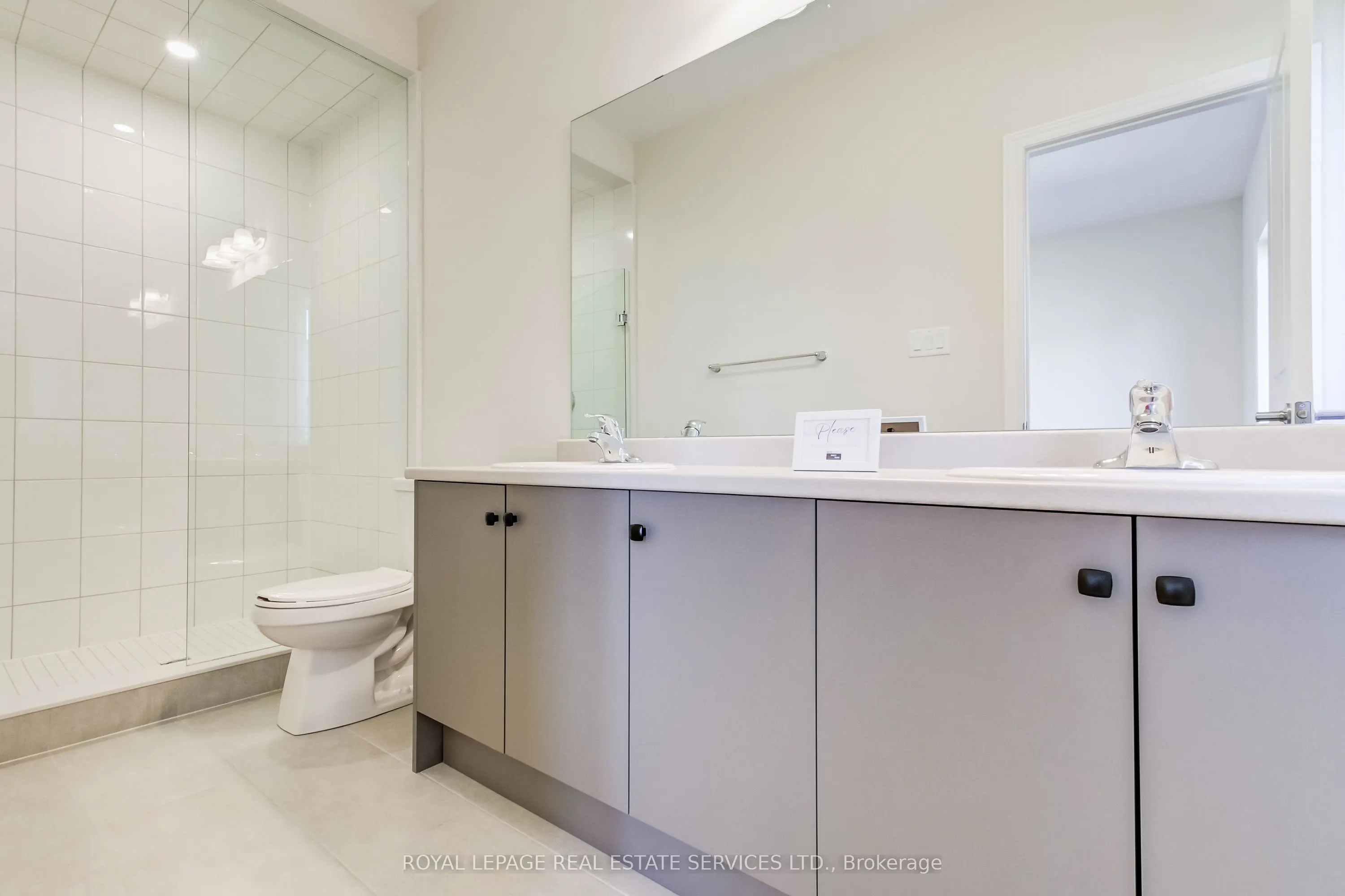 1387 Almonte Drive