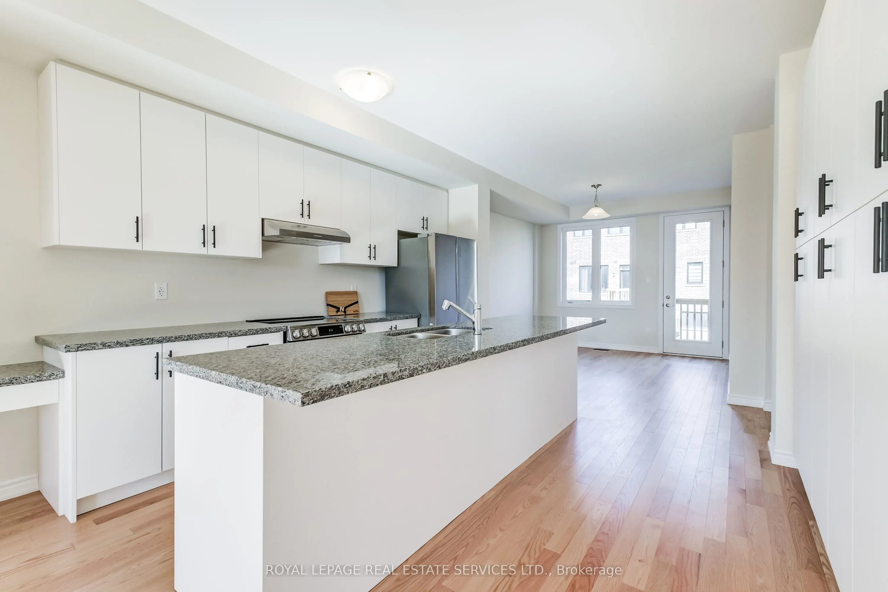 1387 Almonte Drive