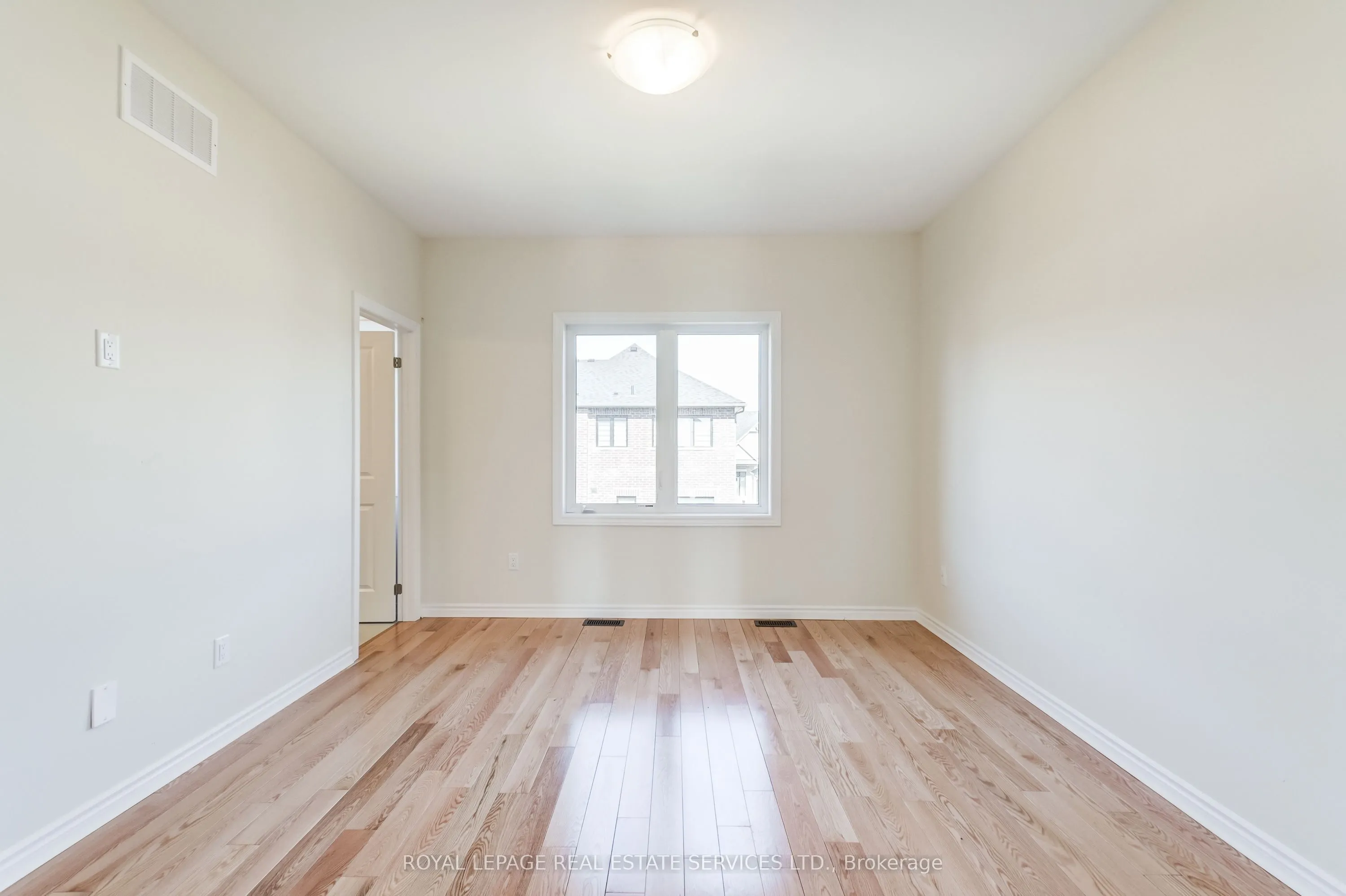 1387 Almonte Drive