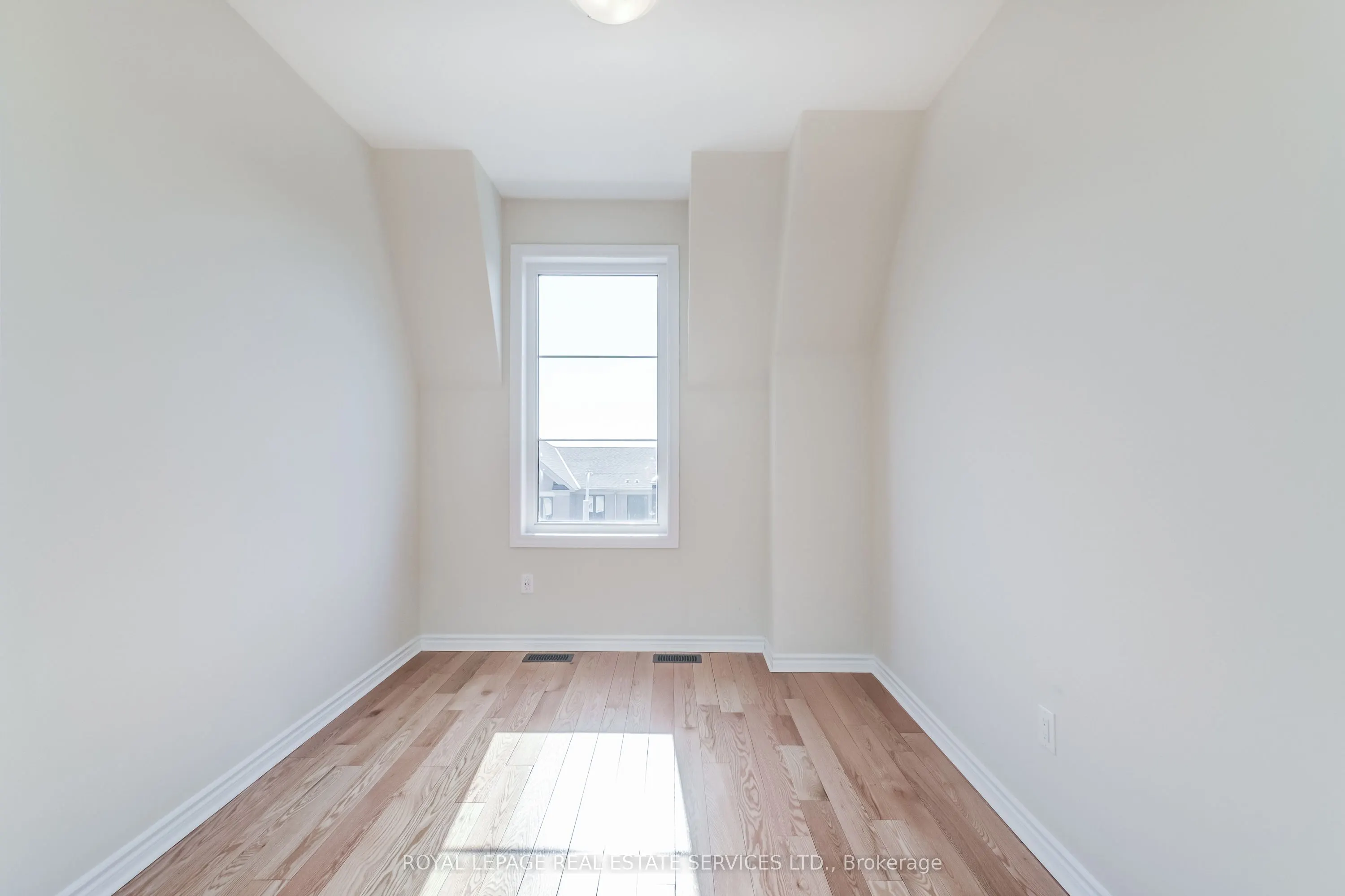 1387 Almonte Drive