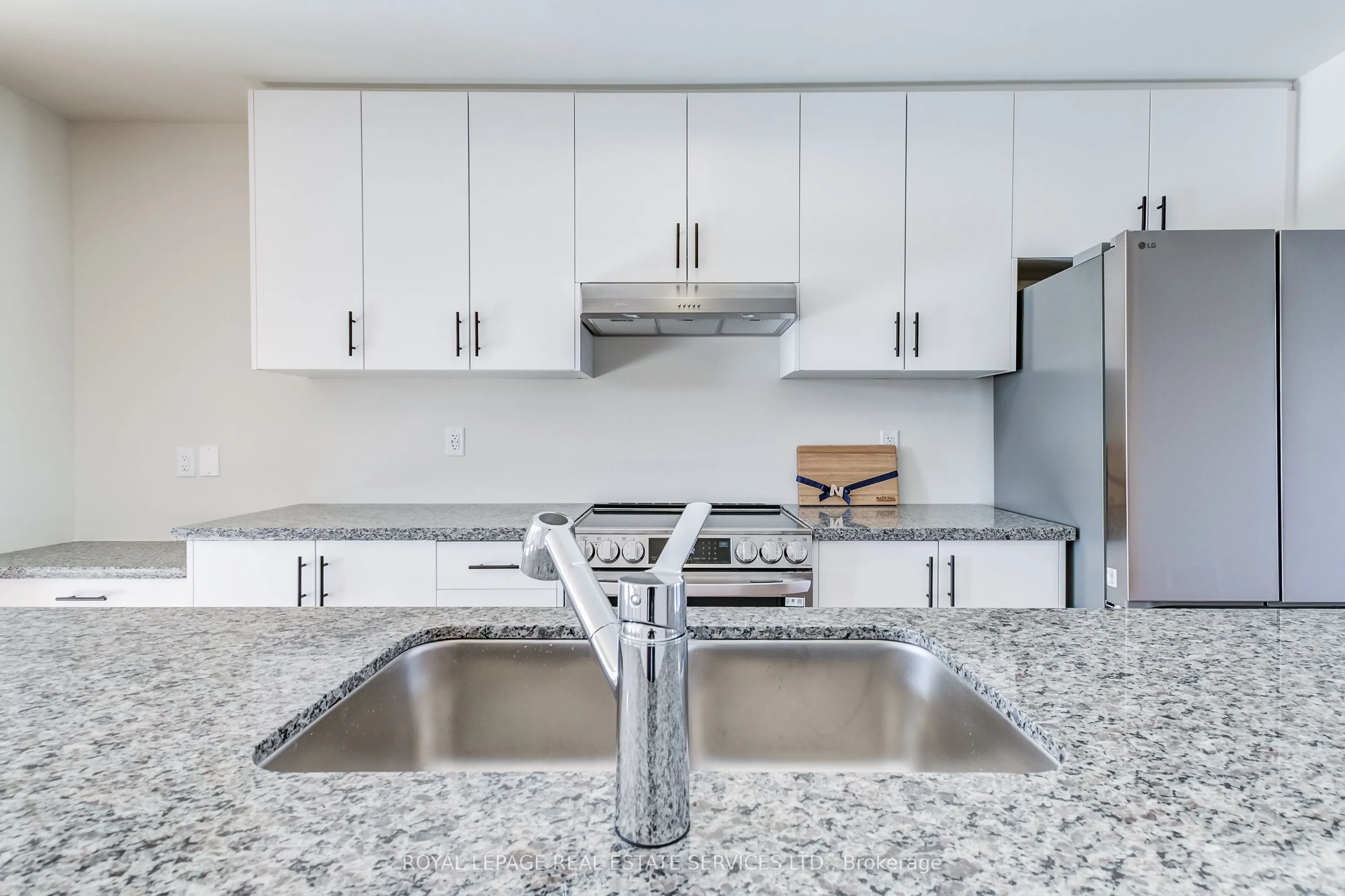 1387 Almonte Drive