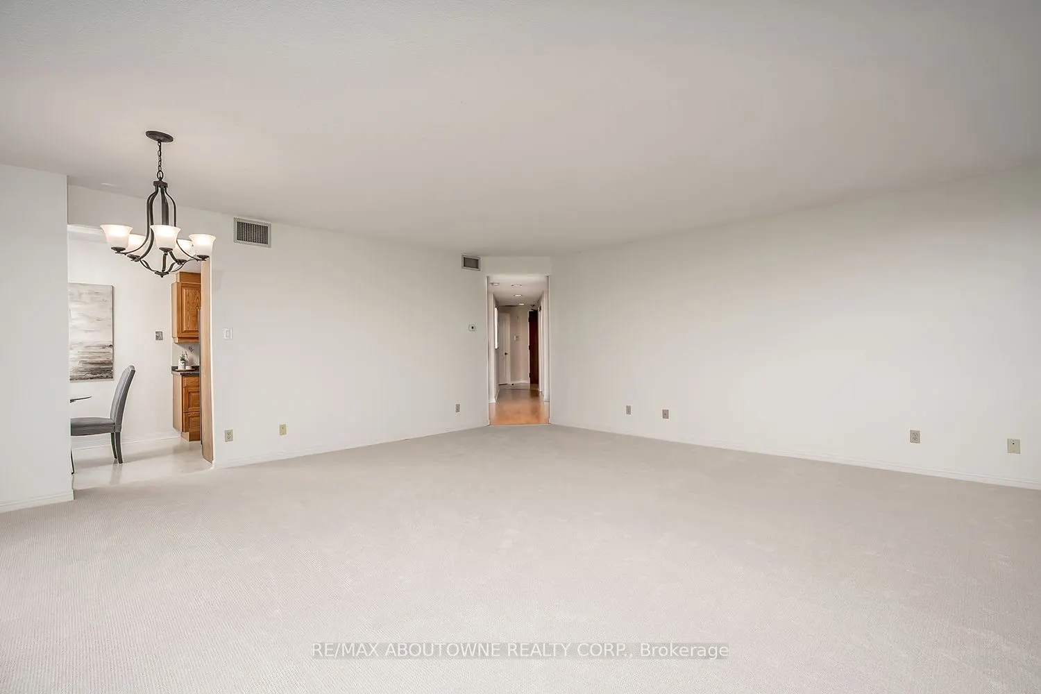1903 Pilgrims Way, #504