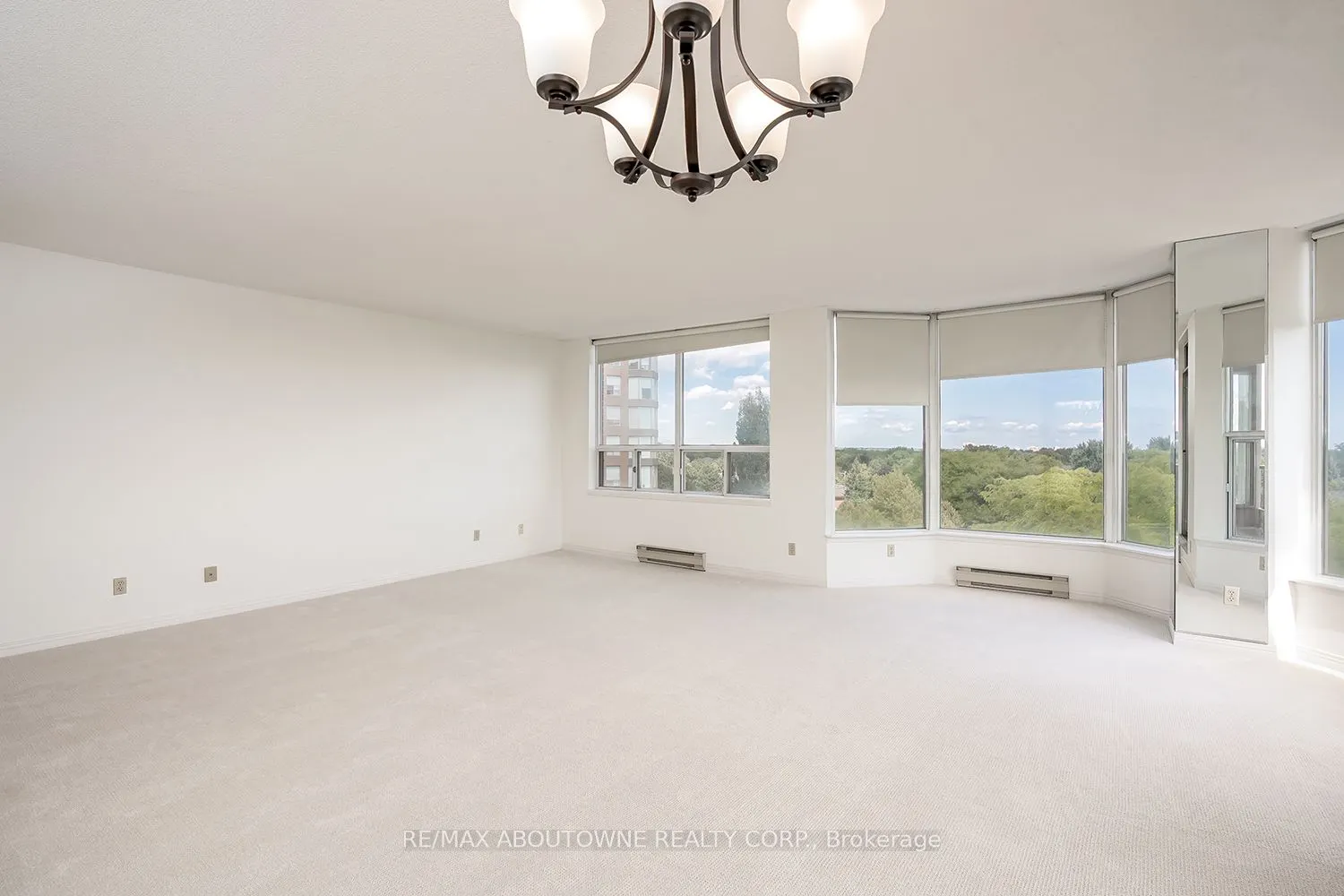 1903 Pilgrims Way, #504