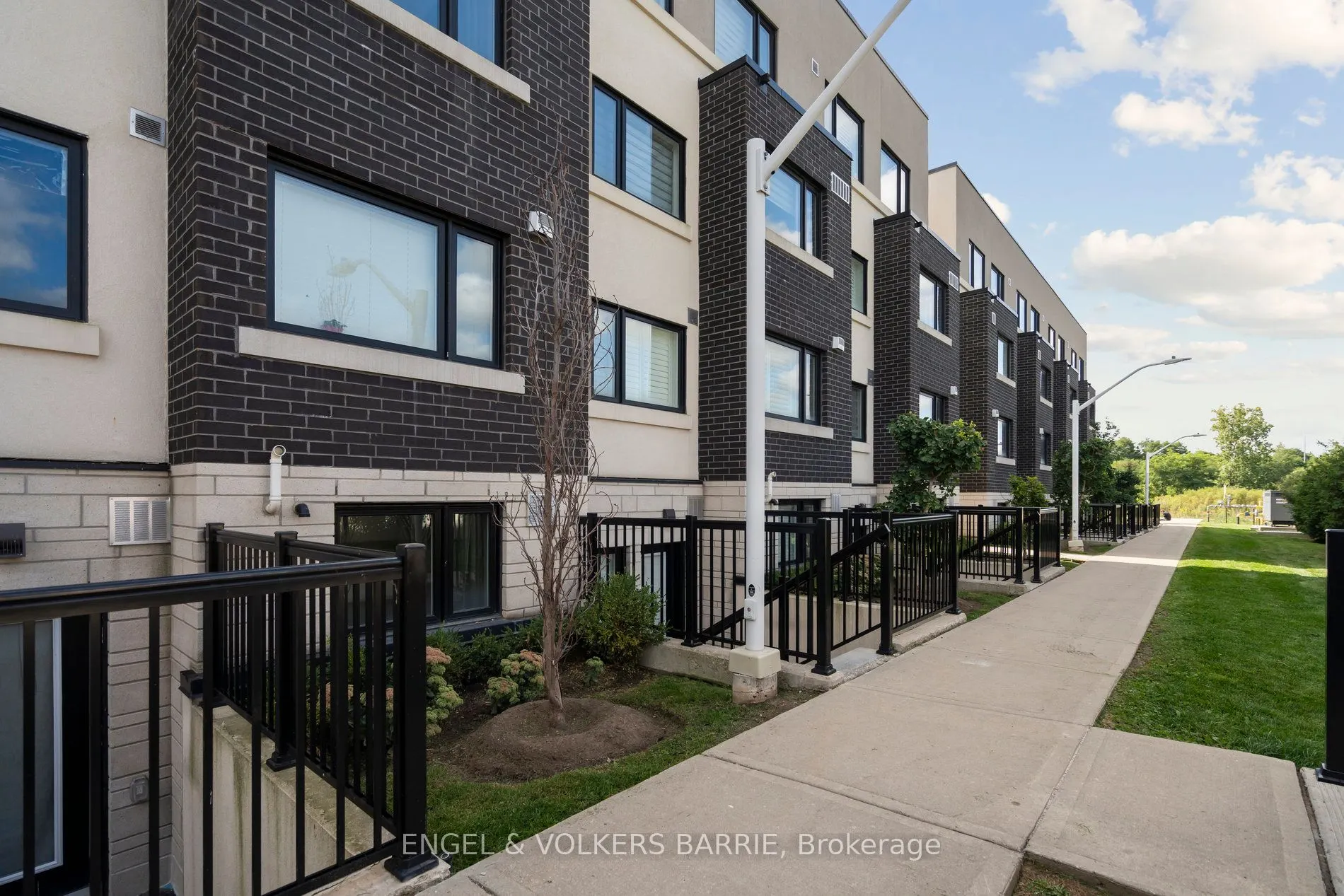 1137 Cooke Boulevard, #214