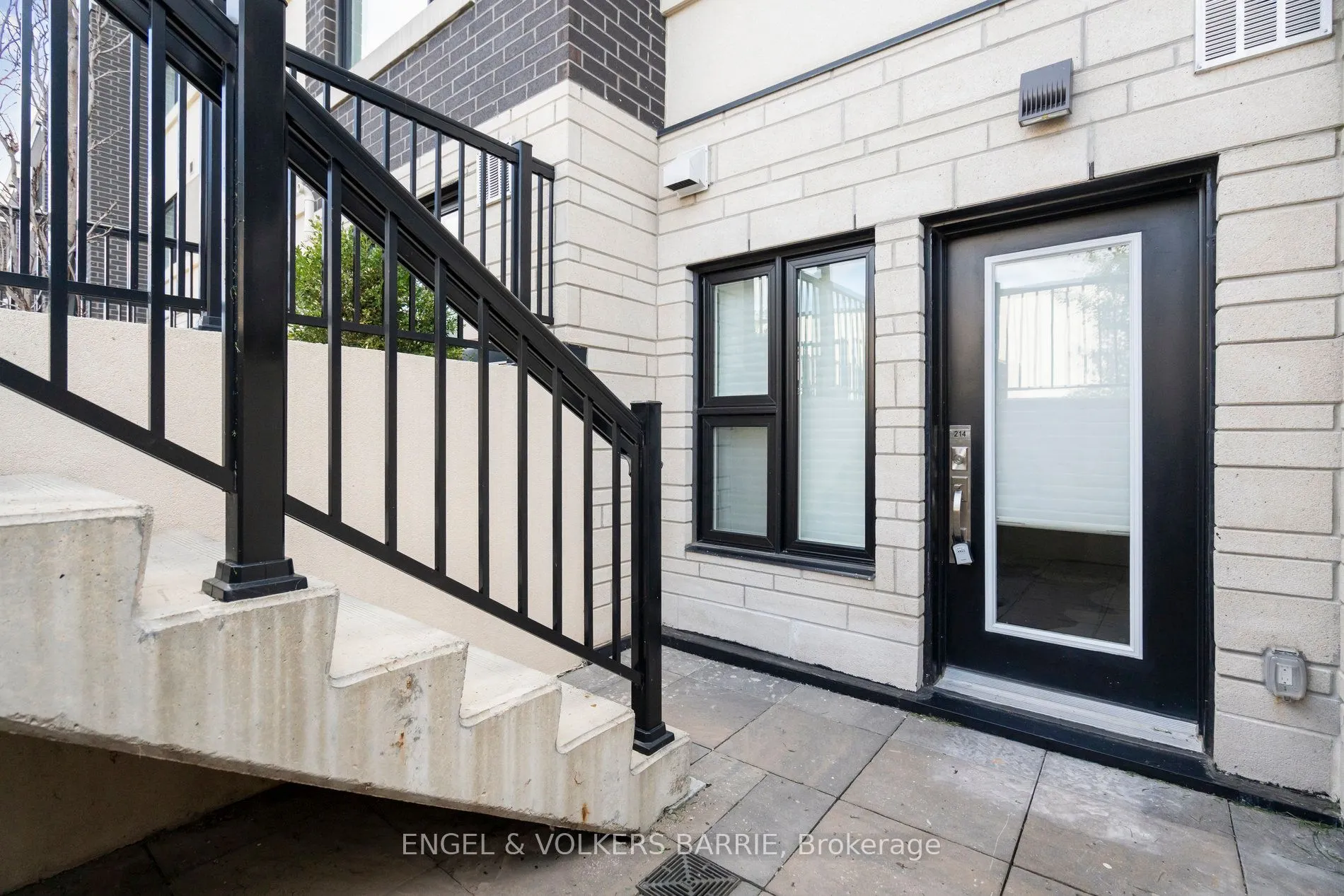 1137 Cooke Boulevard, #214