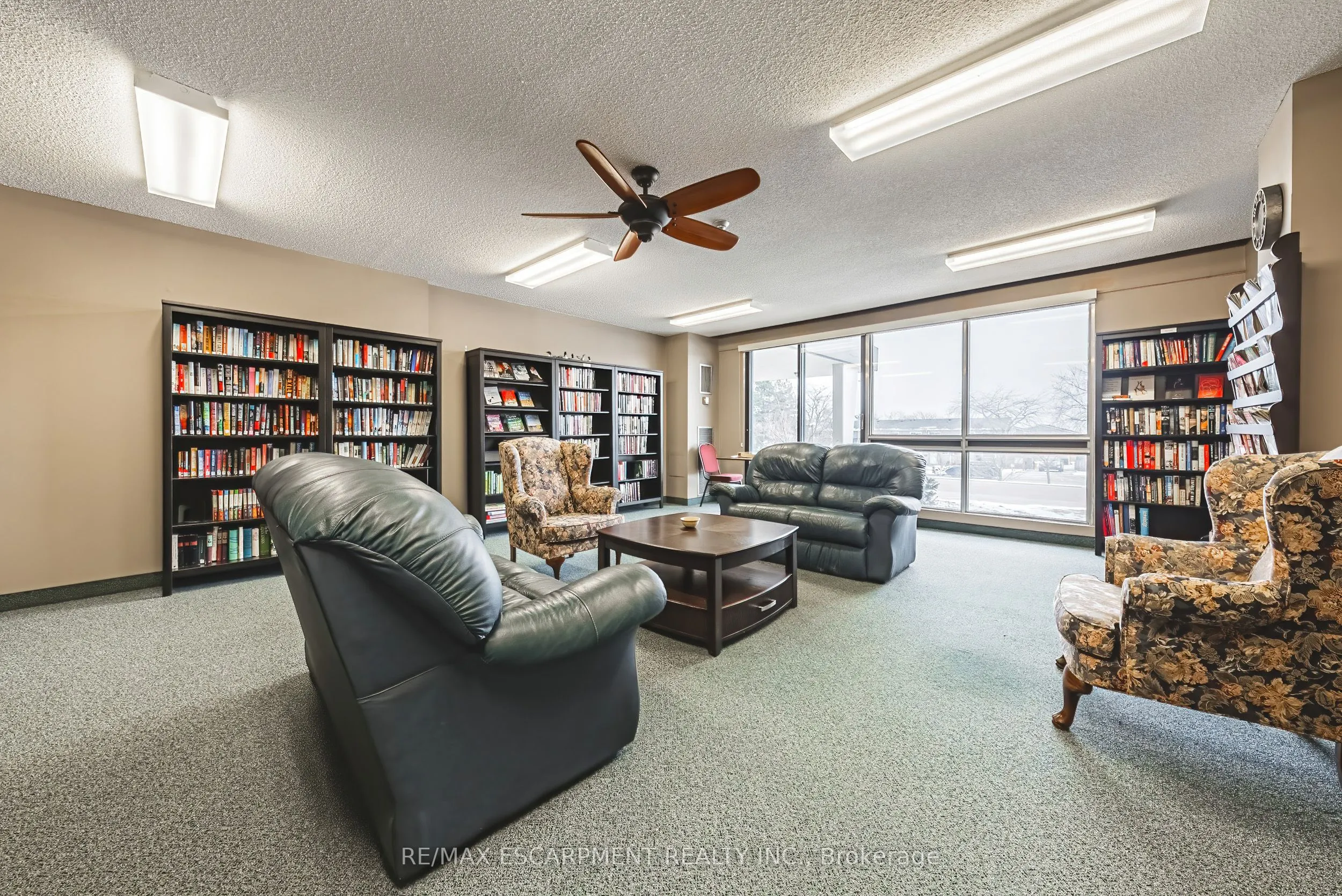 2055 UPPER MIDDLE Road, #509