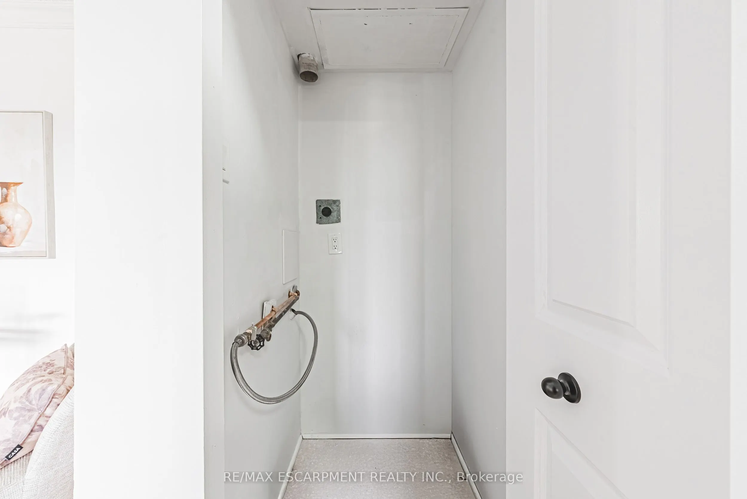 2055 UPPER MIDDLE Road, #509