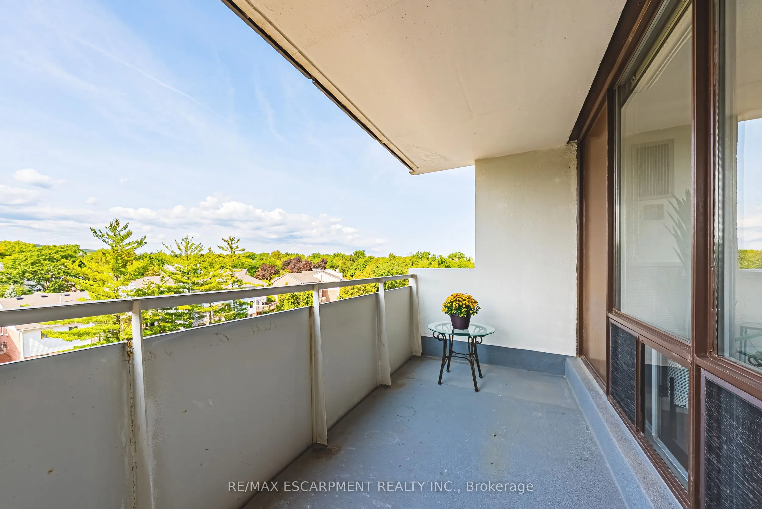 2055 UPPER MIDDLE Road, #509