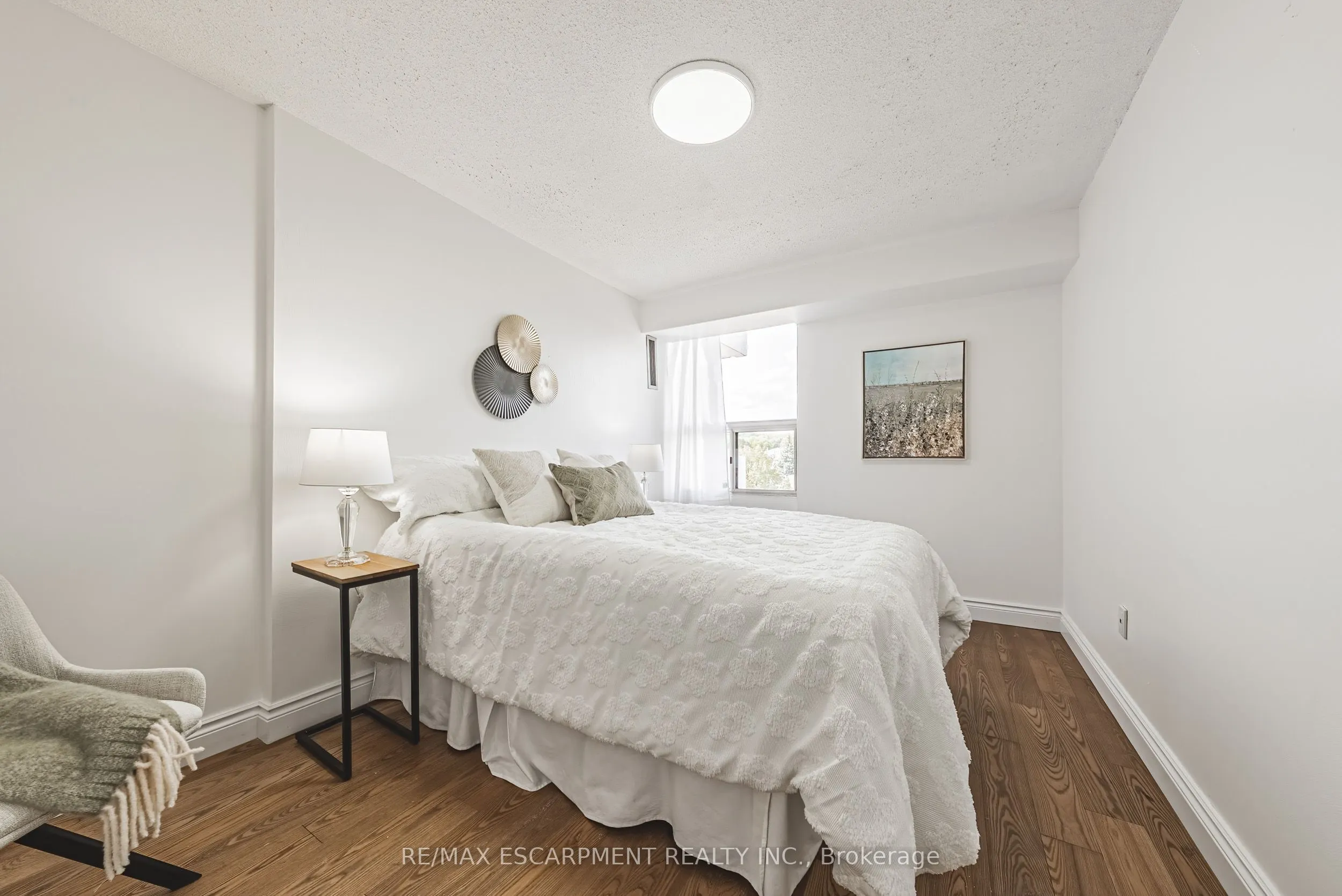 2055 UPPER MIDDLE Road, #509