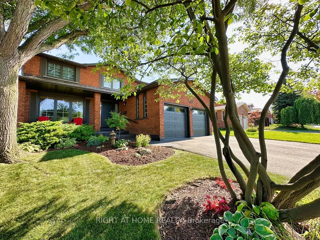 1986 Roy Ivor Crescent