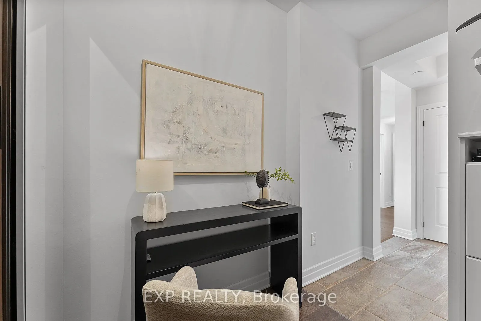 2300 Upper Middle Road W, #325
