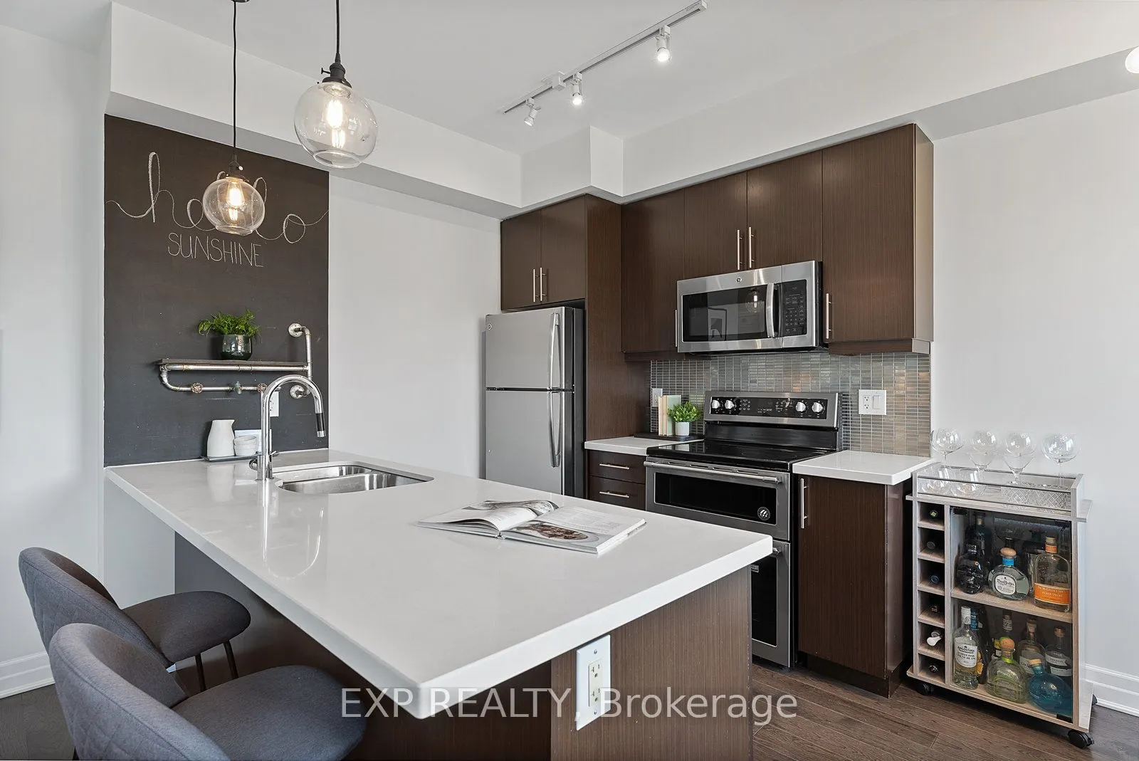 2300 Upper Middle Road W, #325